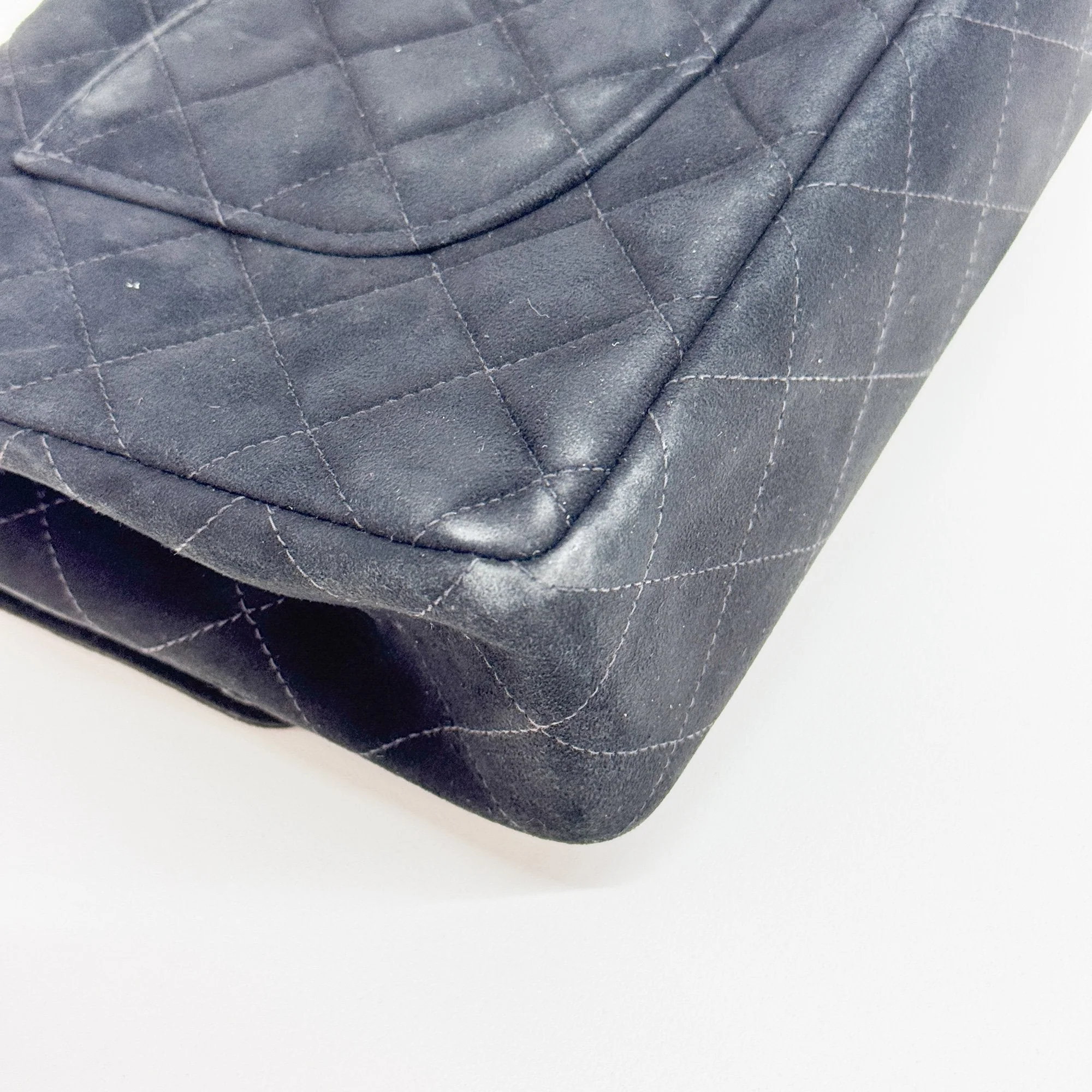 Classic Double Flap 1996-1997 Matelasse Black Suede Shoulder Bag - Image 11