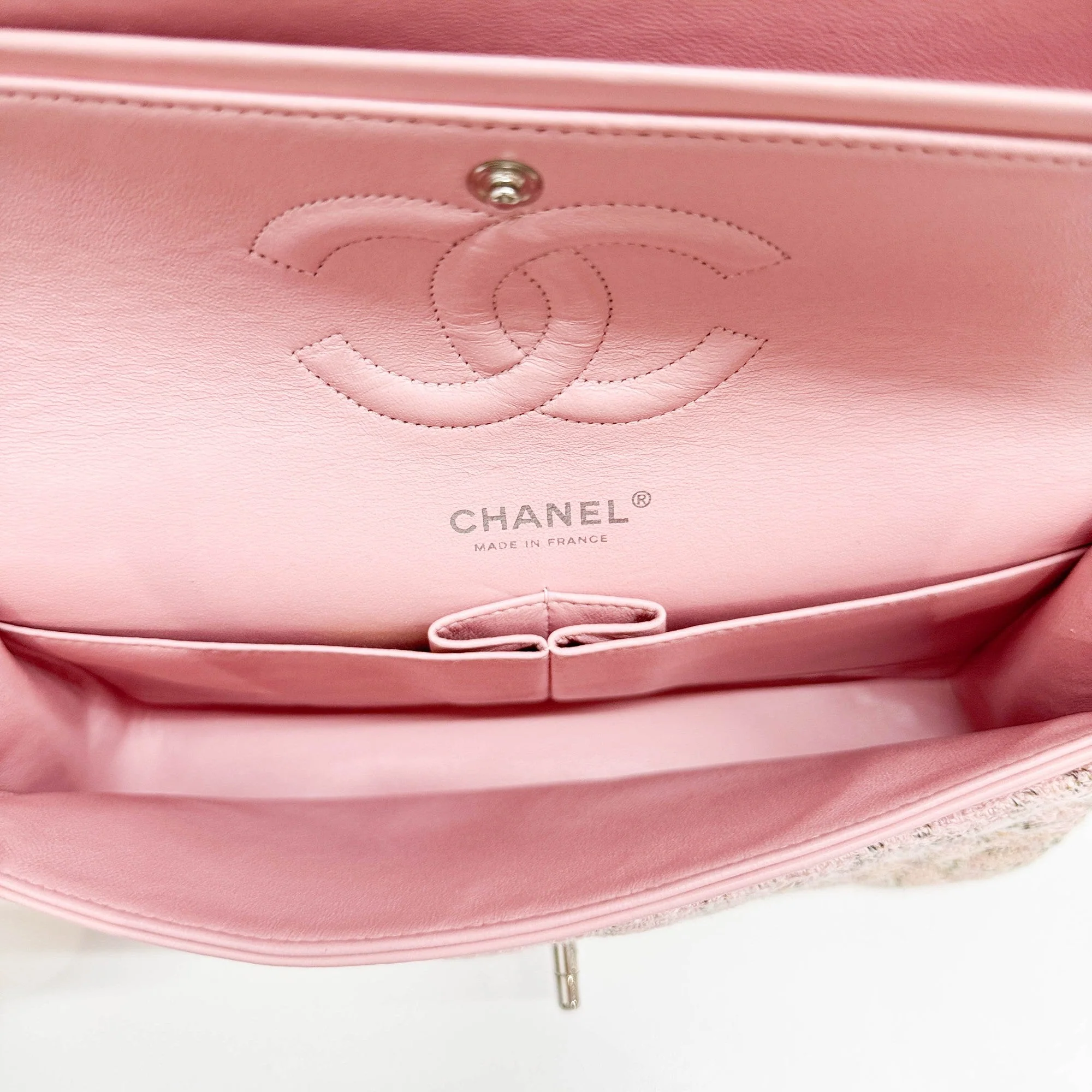 Classic Double Flap 2005-2006 Matelasse Pink Tweed Shoulder Bag - Image 14