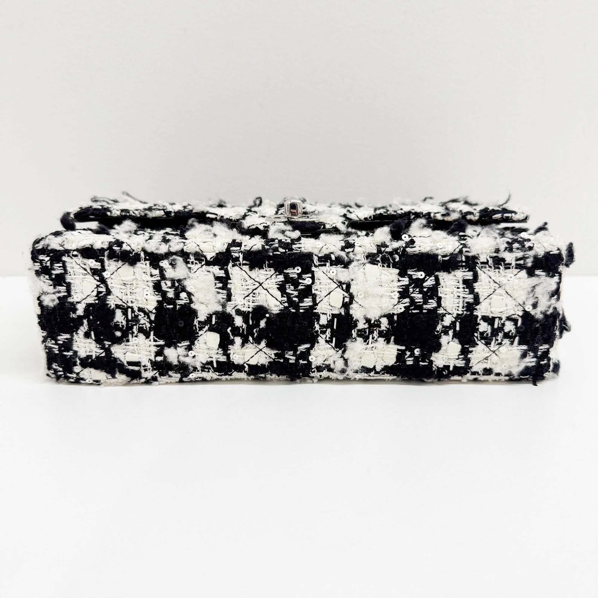 Classic Double Flap 2004-2005 Sequin Details Black & White Tweed Shoulder Bag - Image 10