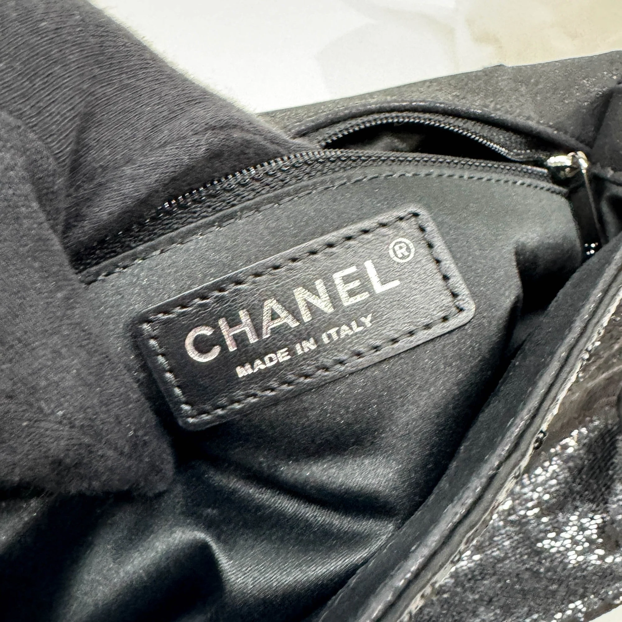 Classic Flap 2015-2016 Matelasse Black Sequin Shoulder Bag - Image 19