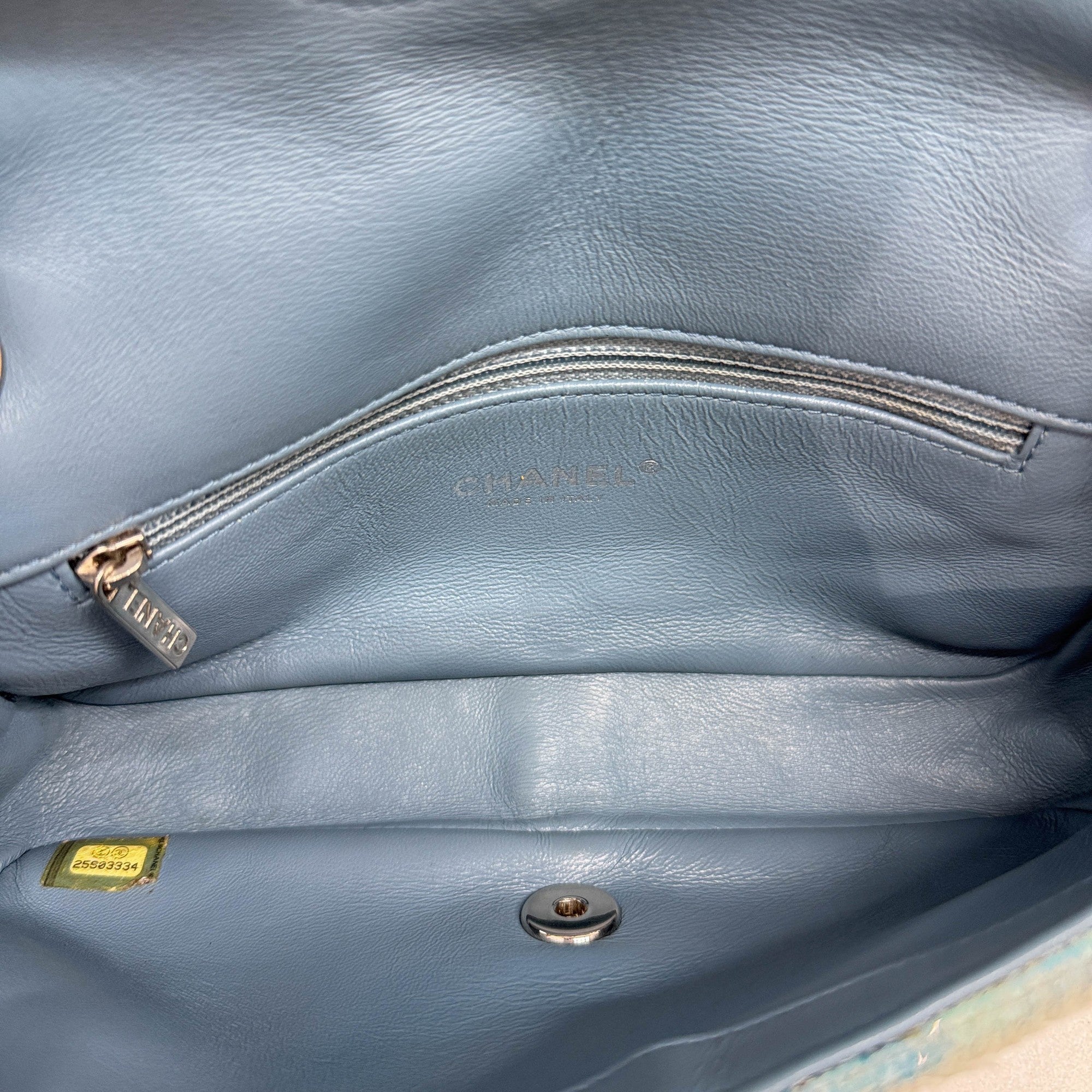 Classic Flap 2018 Waterfall Blue Sequin Shoulder Bag - Image 13
