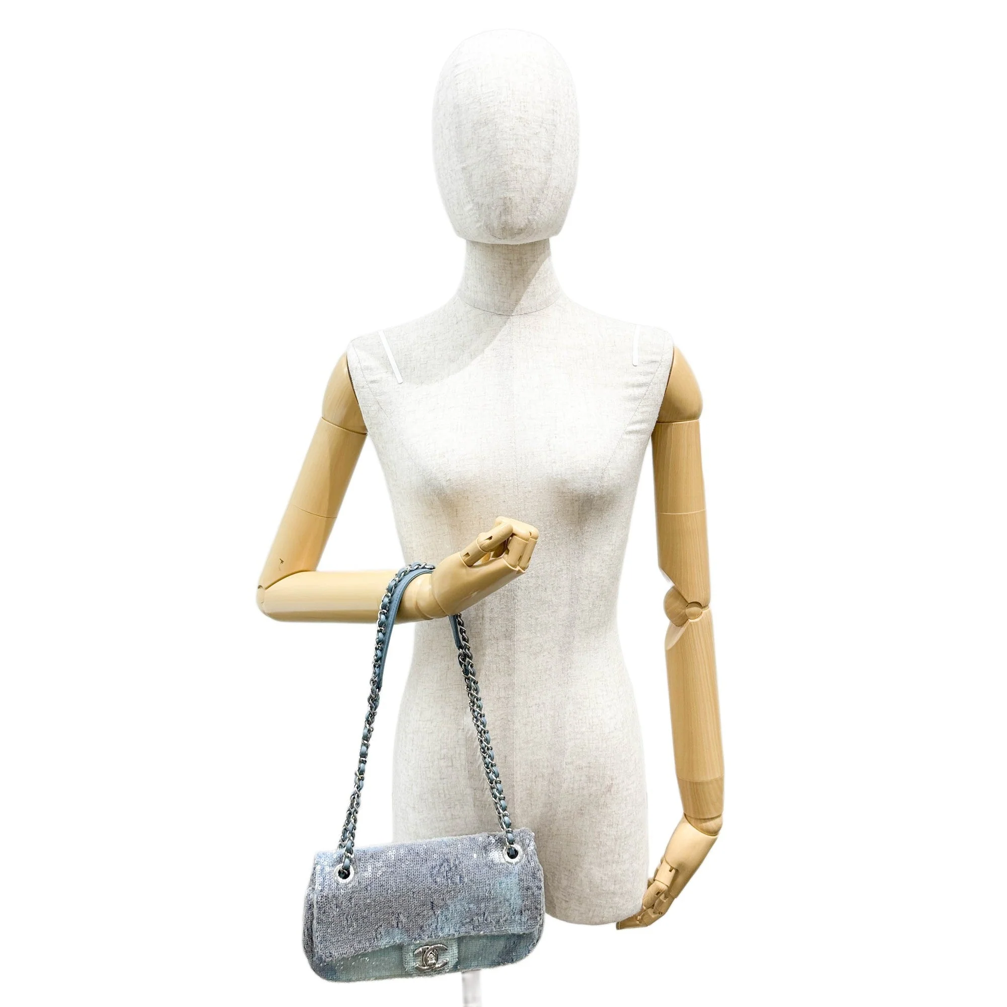 Classic Flap 2018 Waterfall Blue Sequin Shoulder Bag - Image 3