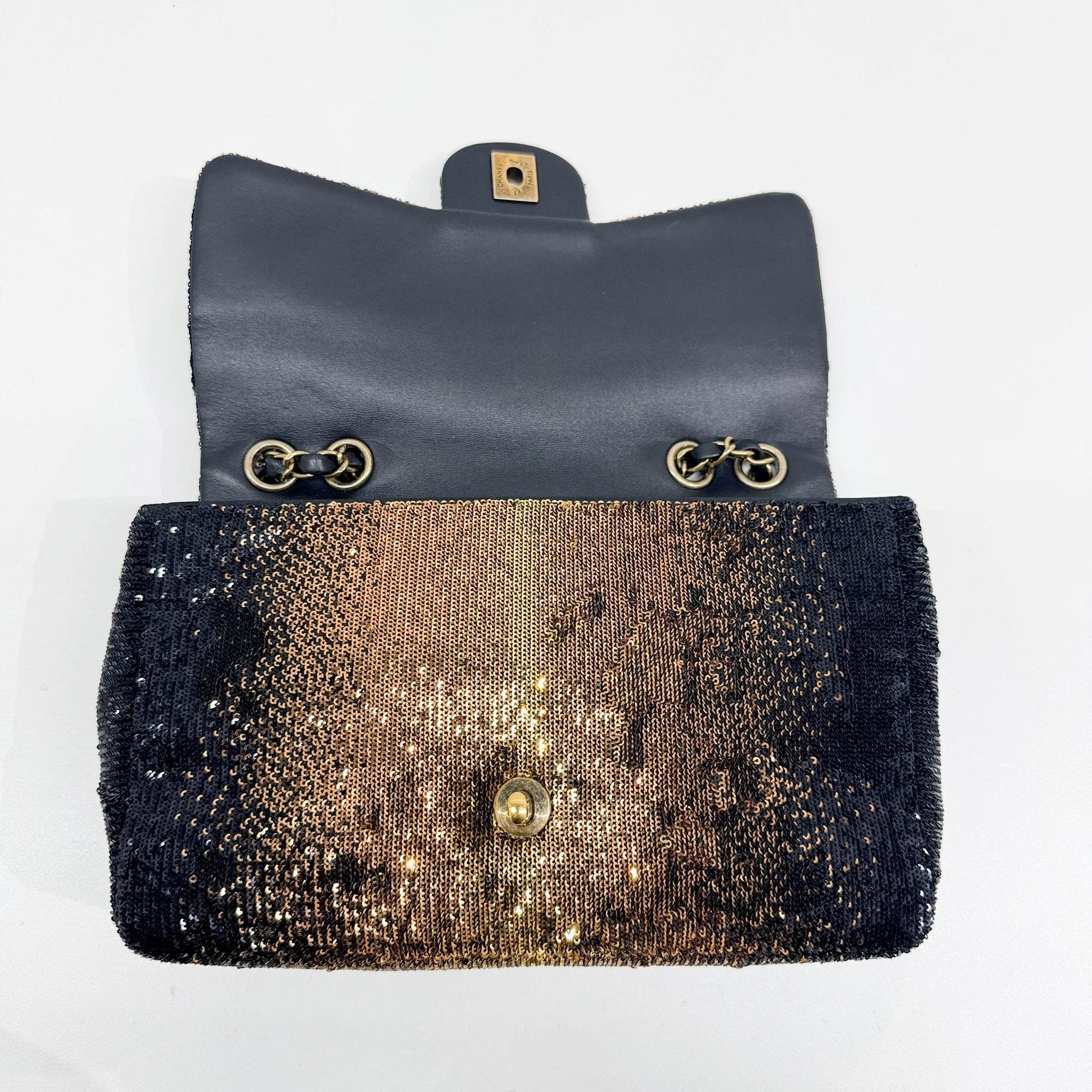 Classic Flap 2017-2018 Black & Gold Sequin Shoulder Bag - Image 14