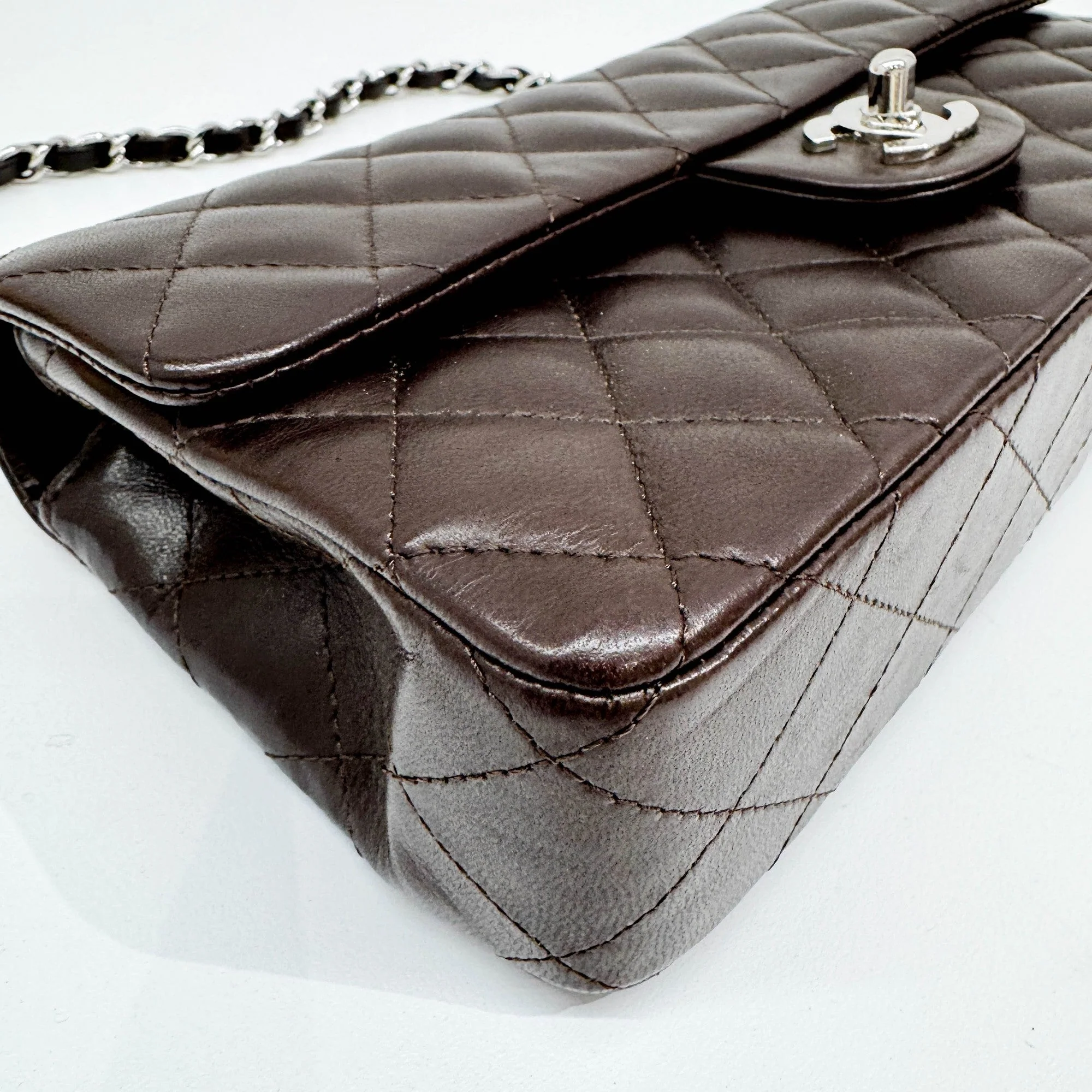 Classic Single Flap 2005-2006 Brown Leather Shoulder Bag - Image 9