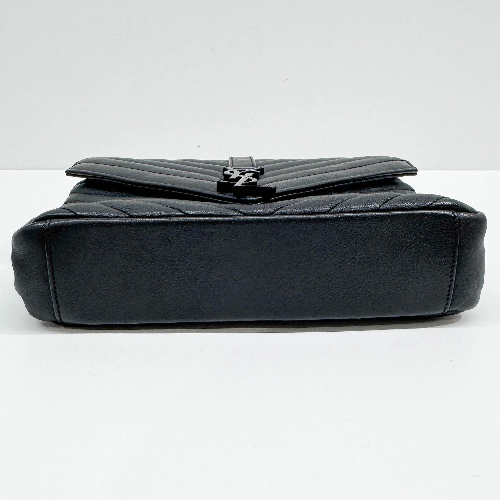 College Black Leather Two Way Bag - Image 8