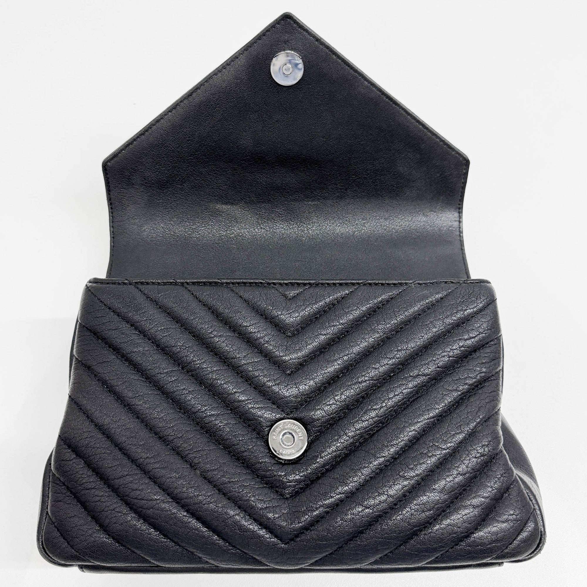 College Chevron Black Leather Two Way Bag - Image 15