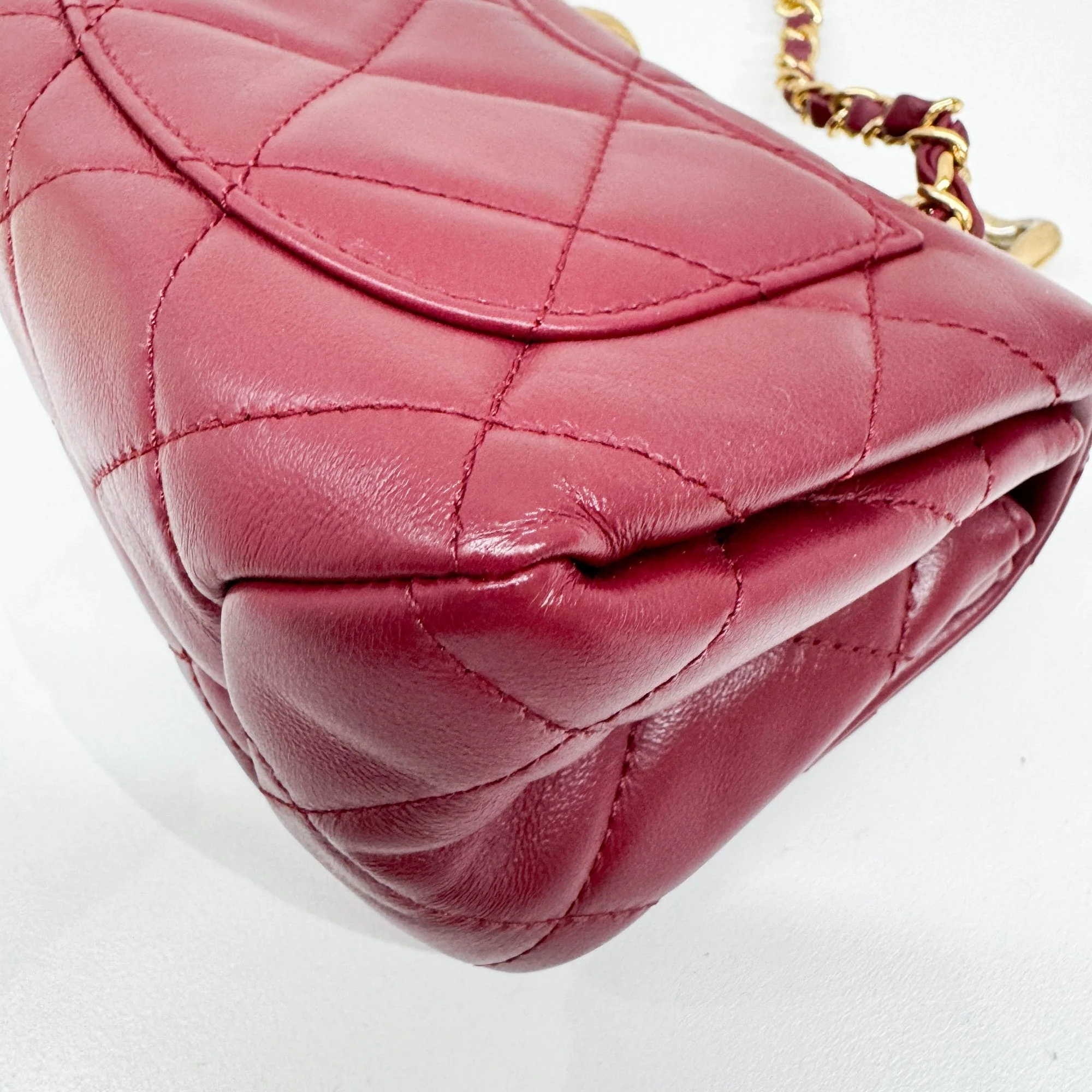 Color Match Flap 2021-2026 Matelasse Red Leather Two Way Bag - Image 13
