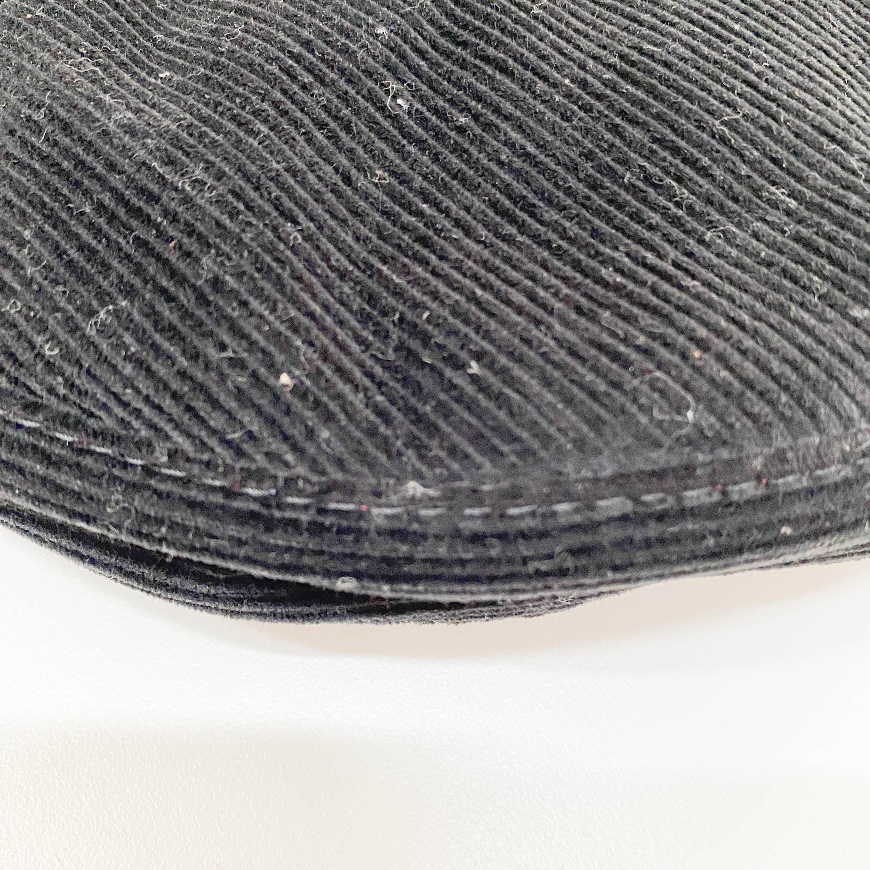 Croissant Black Corduroy Shoulder Bag - Image 13