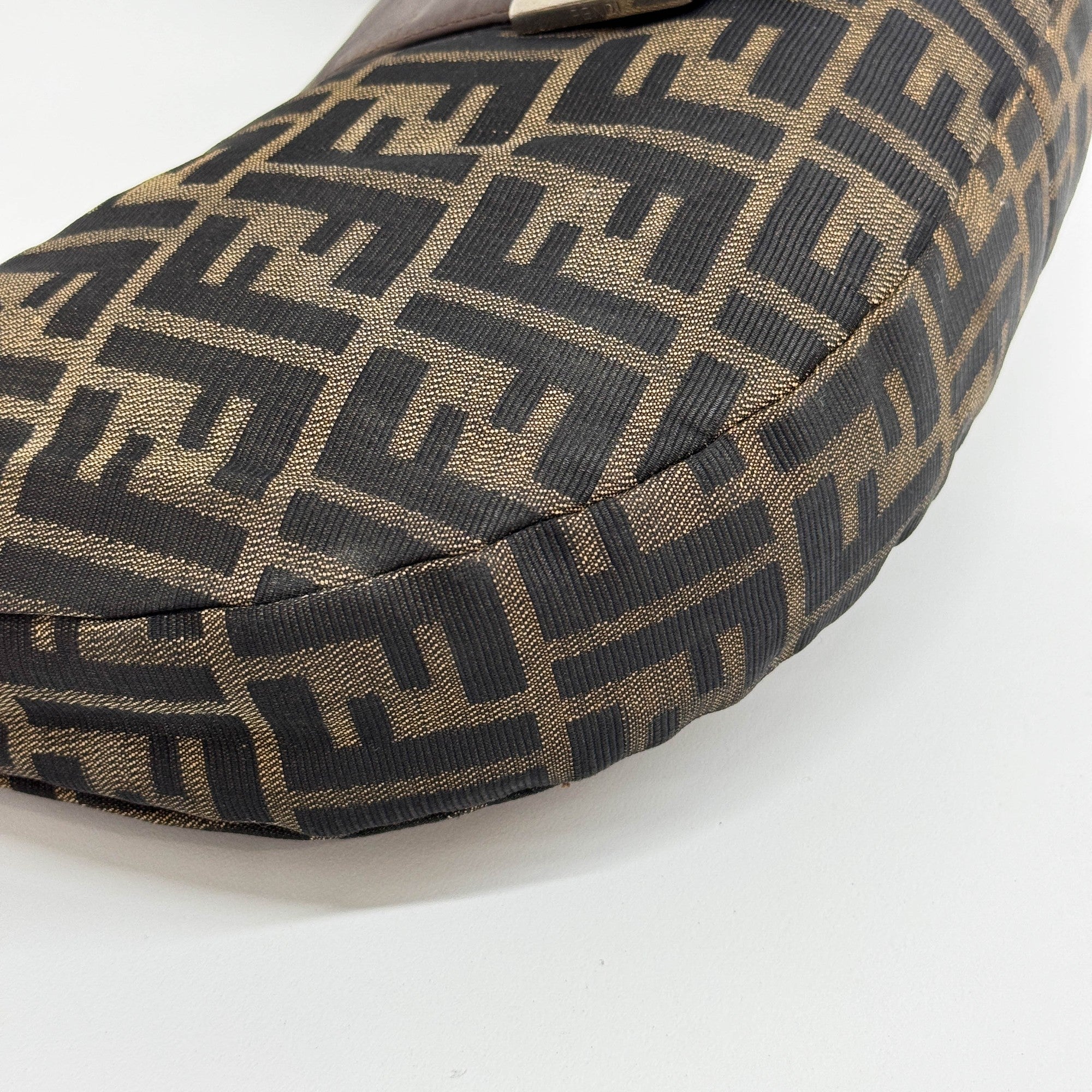 Croissant Brown Zucca Print Canvas Shoulder Bag - Image 8
