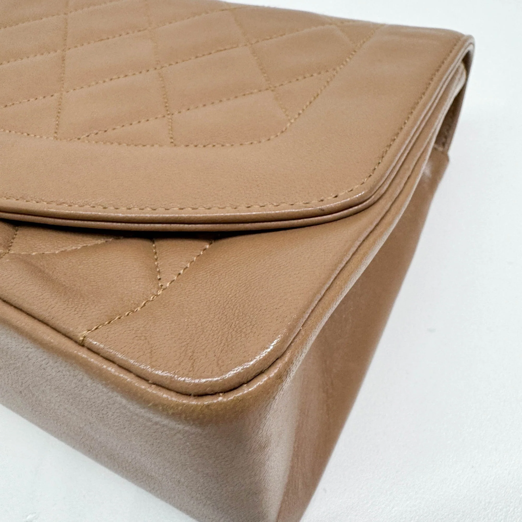 Diana 1989-1991 Matelasse Brown Leather Shoulder Bag - Image 10
