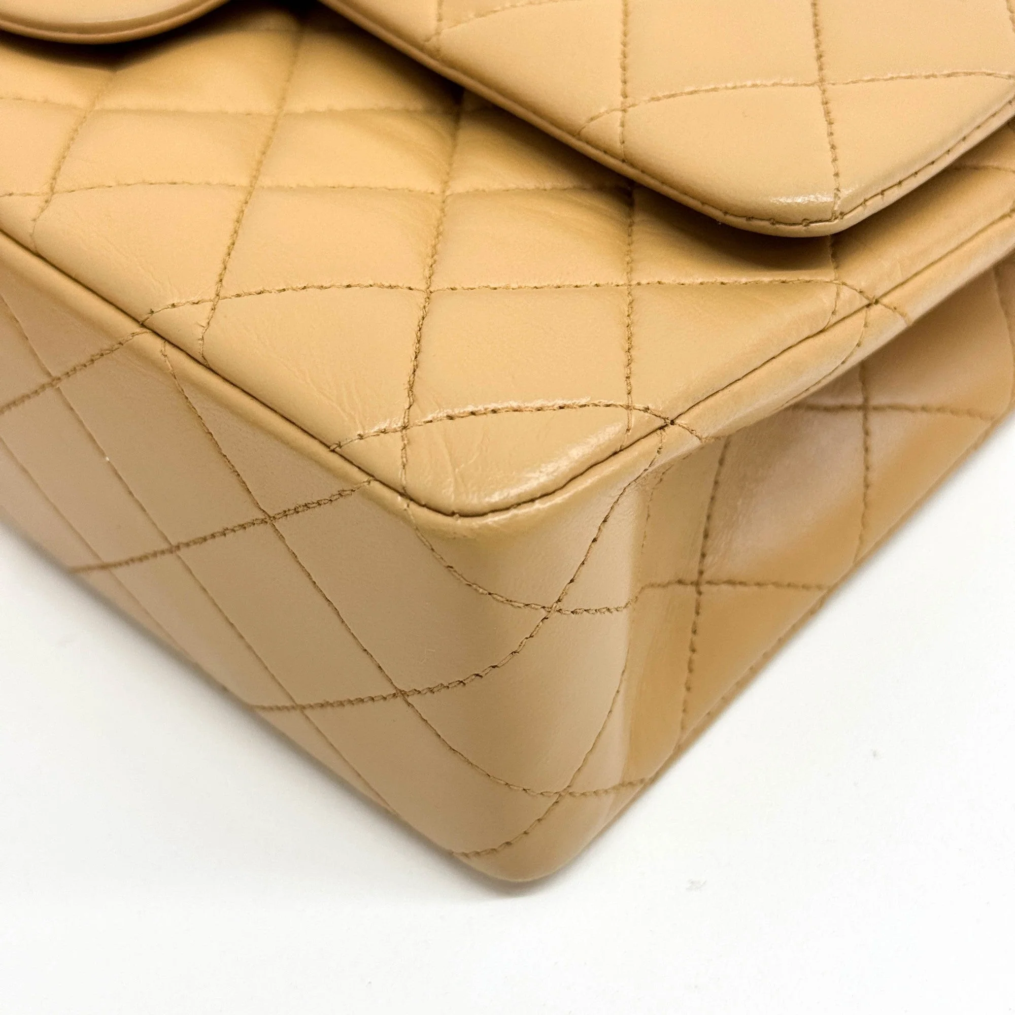 Double Flap Beige Lambskin Matelasse Chain Shoulder Bag - Image 9