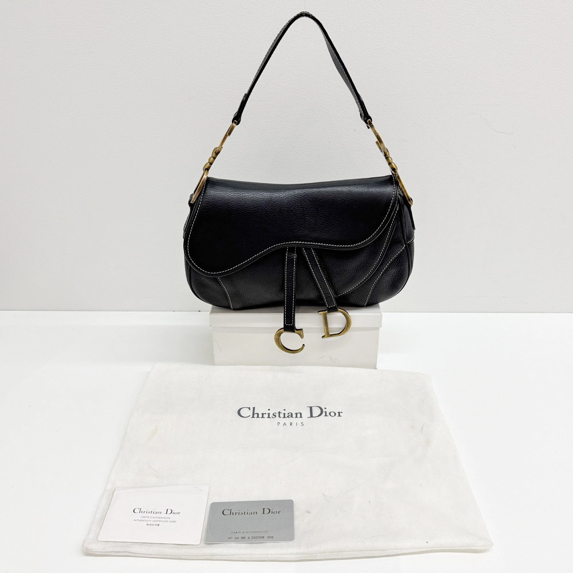 Double Saddle Black Leather Shoulder Bag - Image 6