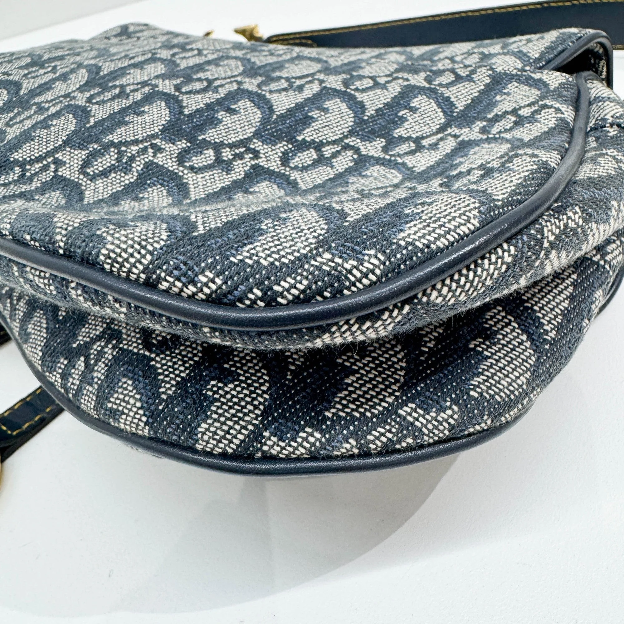Double Saddle Blue Trotter Canvas Shoulder Bag - Image 11