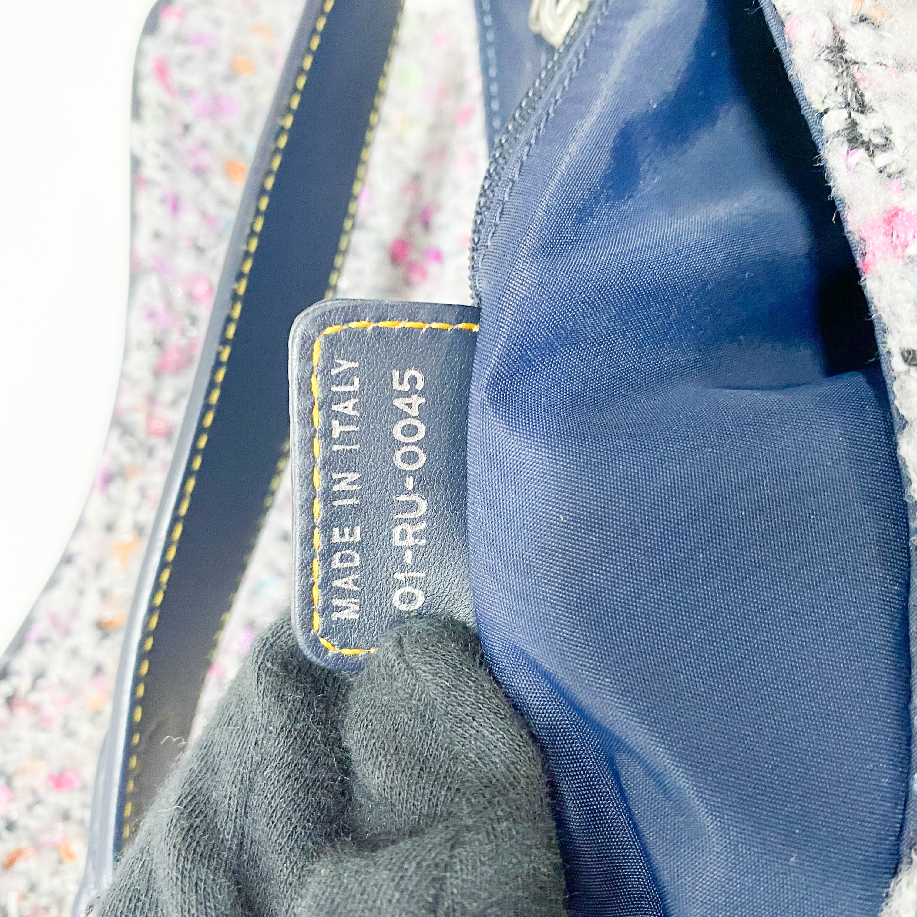 Double Saddle Wool Sequin Shoulder Bag - Image 15