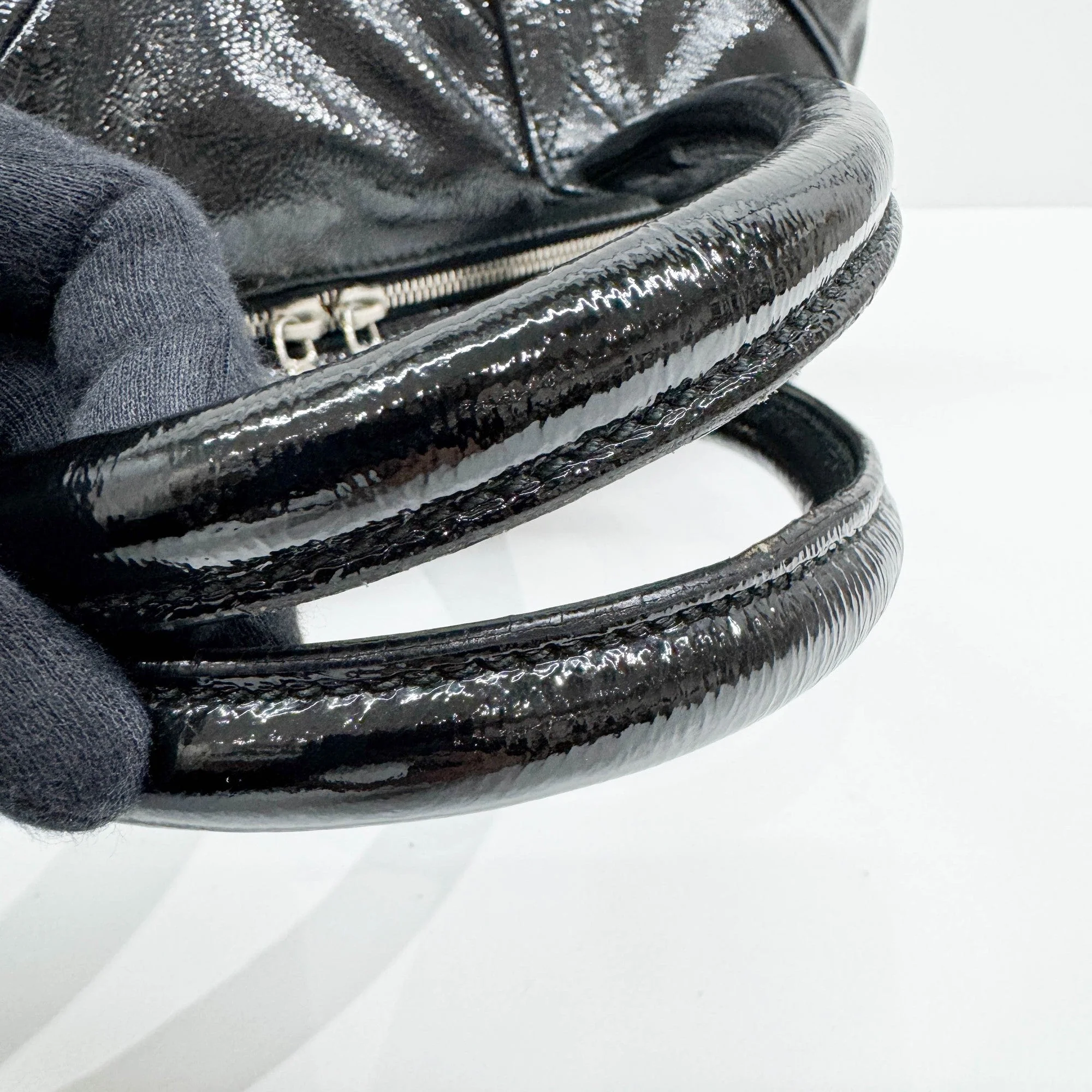 Easy Y Black Leather Hand Tote Bag - Image 9