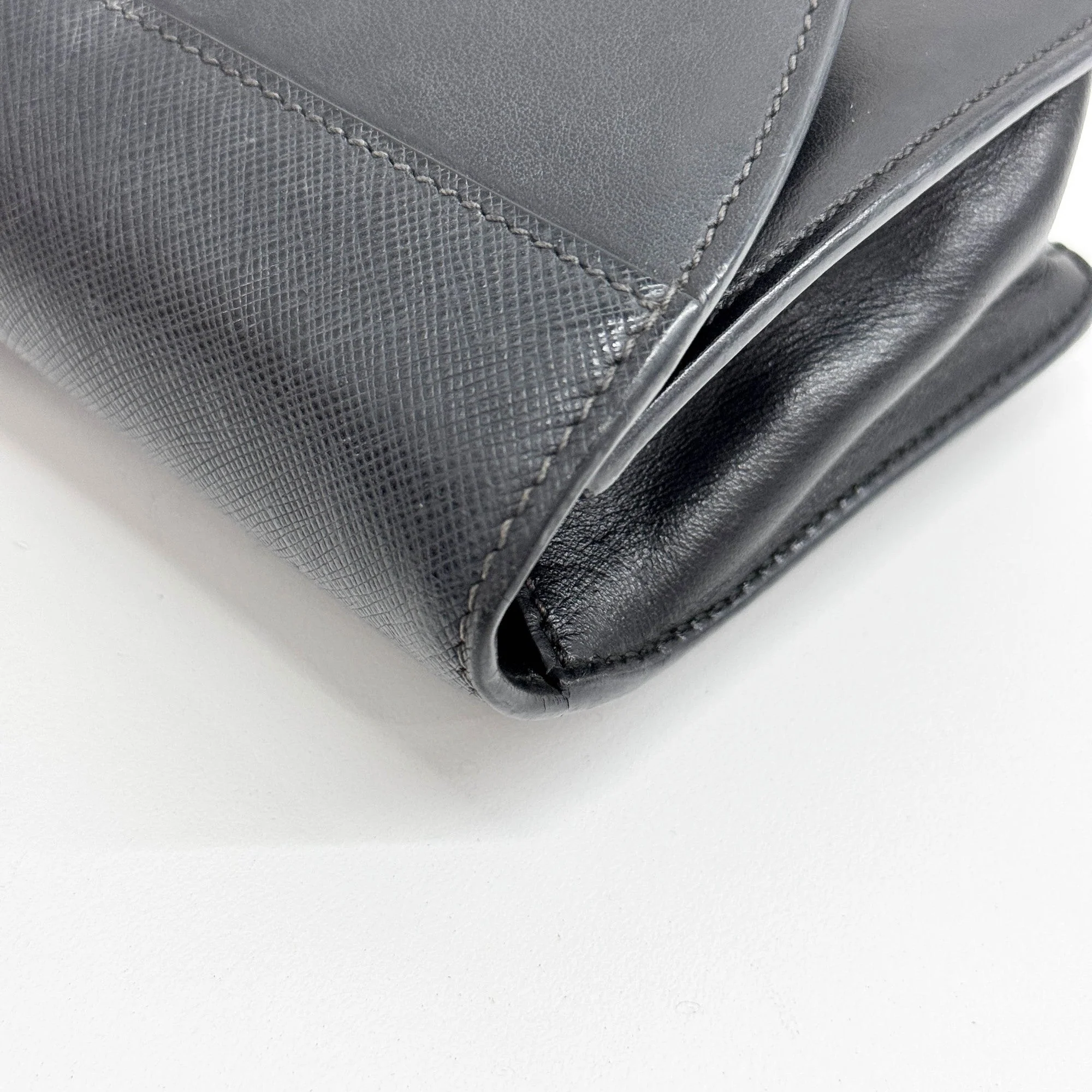 Elektra Black Leather Shoulder Bag - Image 11