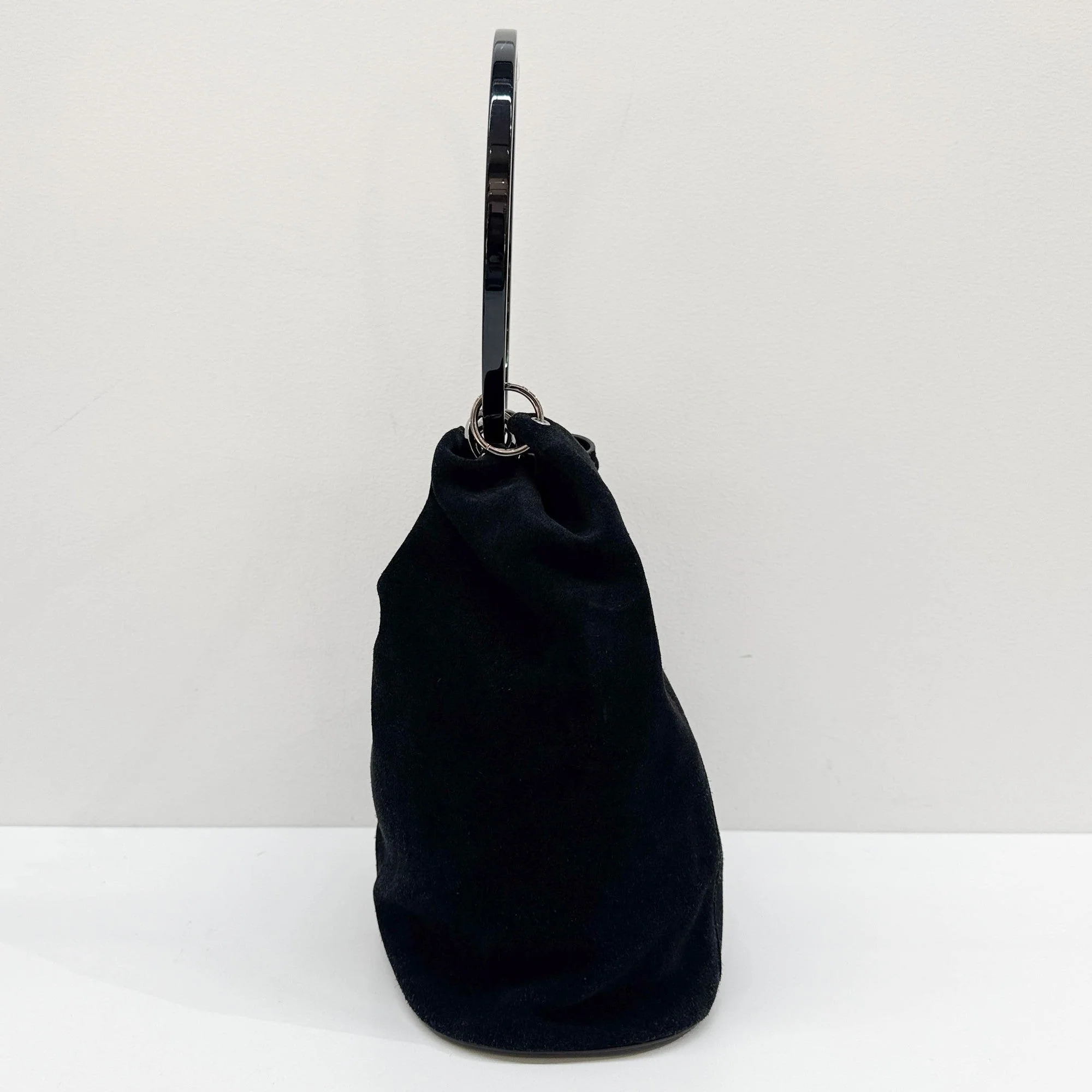 Fall 1999 Tom Ford Black Suede Acrylic Ring Handbag - Image 5