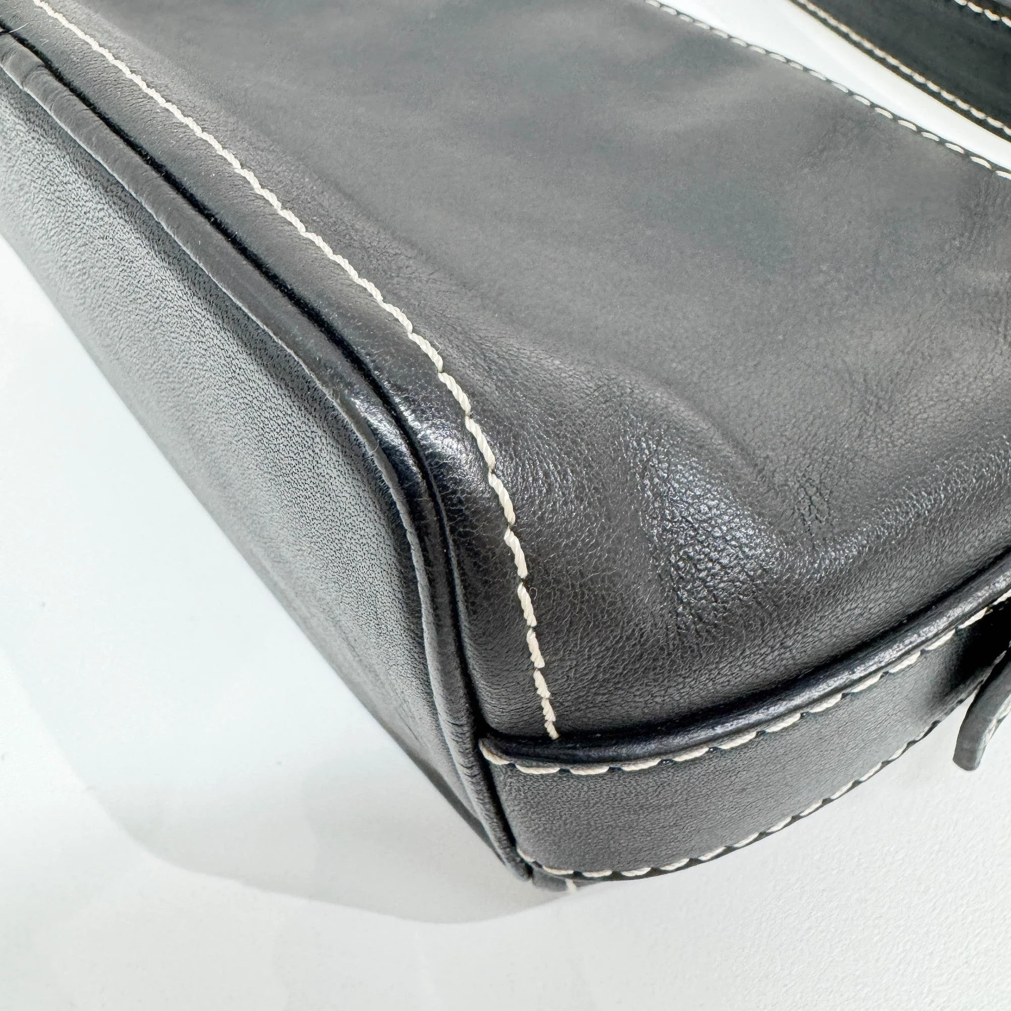 Floral Black Leather Shoulder Bag - Image 11