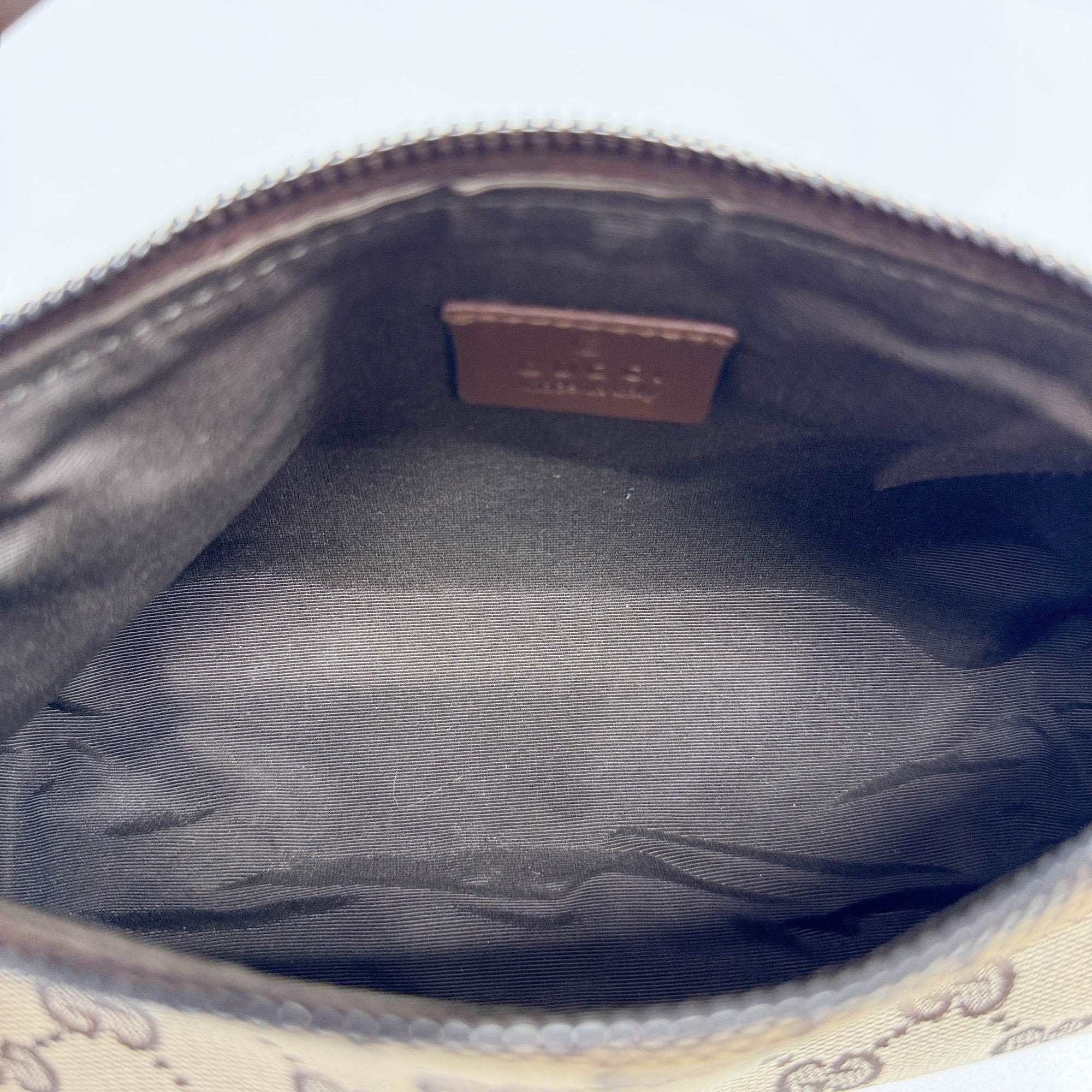 GG Brown Canvas Hand Bag - Image 12