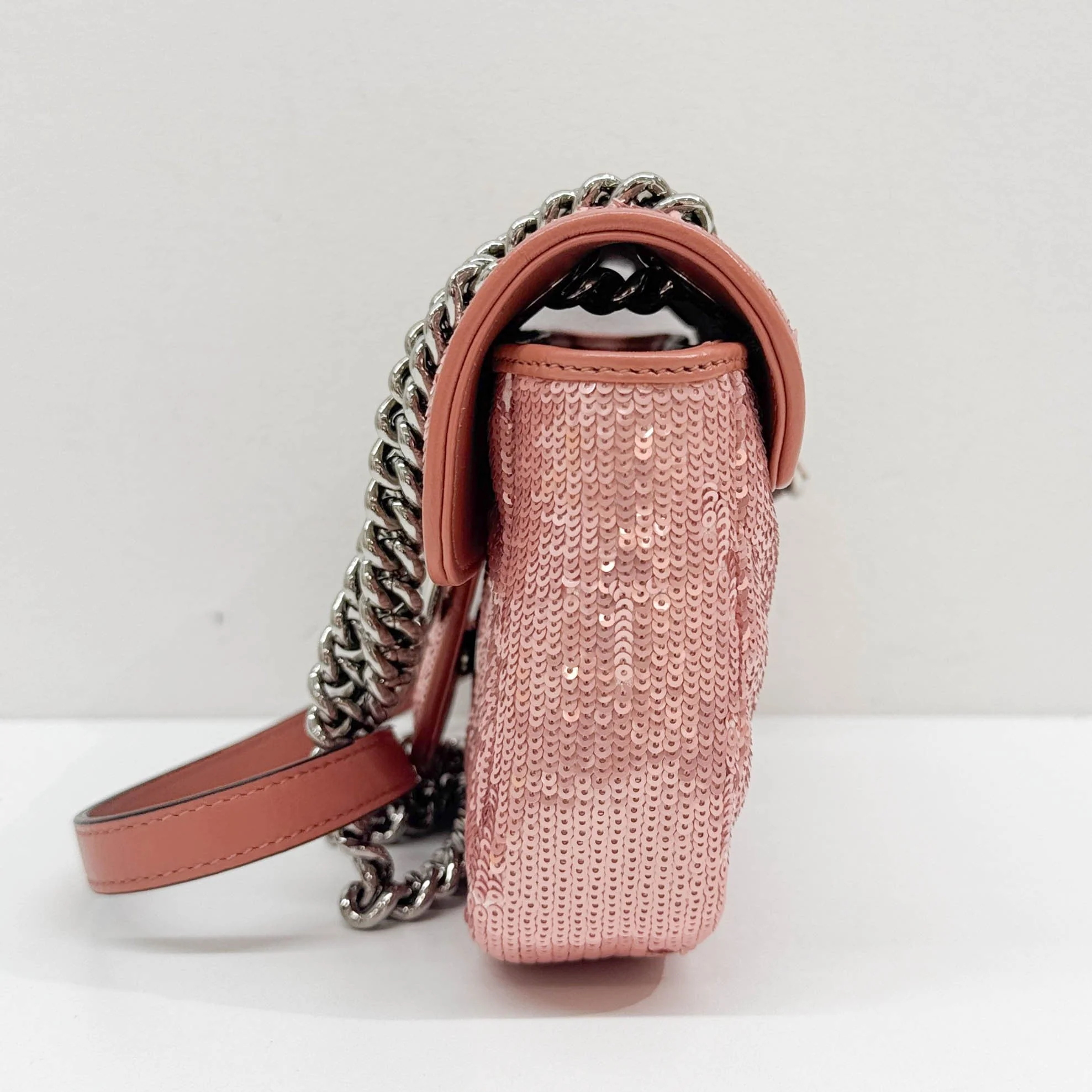 GG Marmont Pink Sequin Shoulder Bag - Image 4