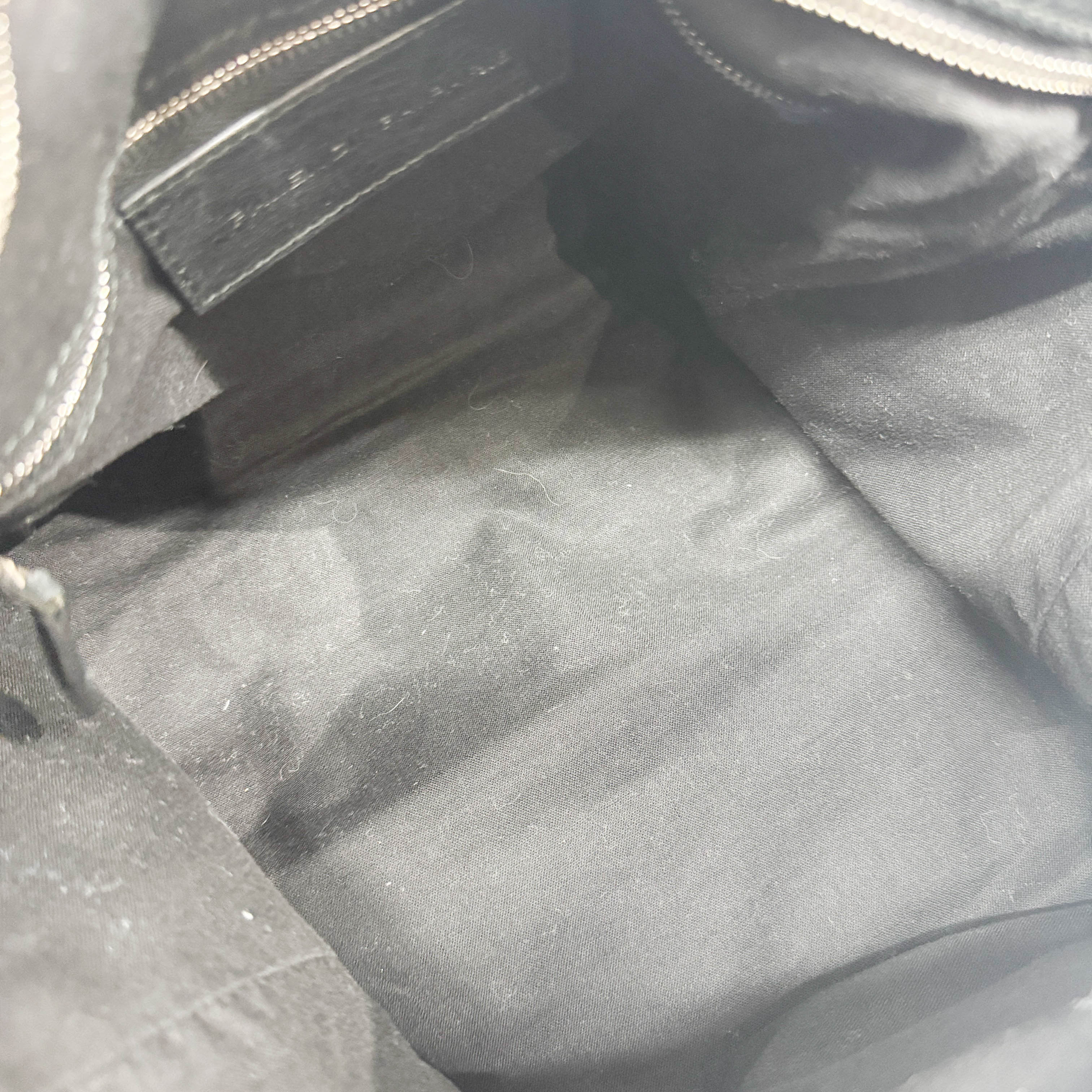Giant 12 Velo Black Leather Two Way Bag - Image 17