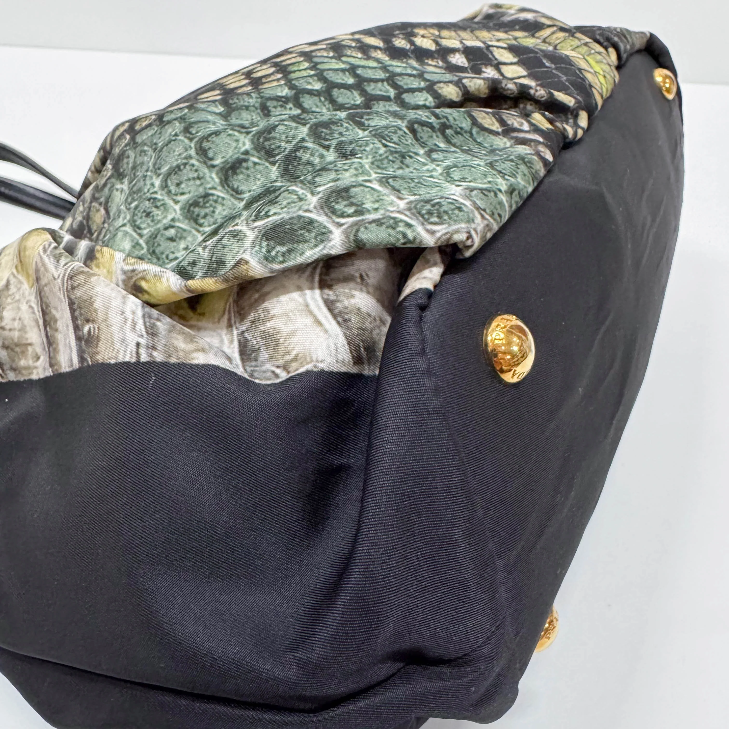 Green Snakeprint Nylon Shoulder Bag - Image 10