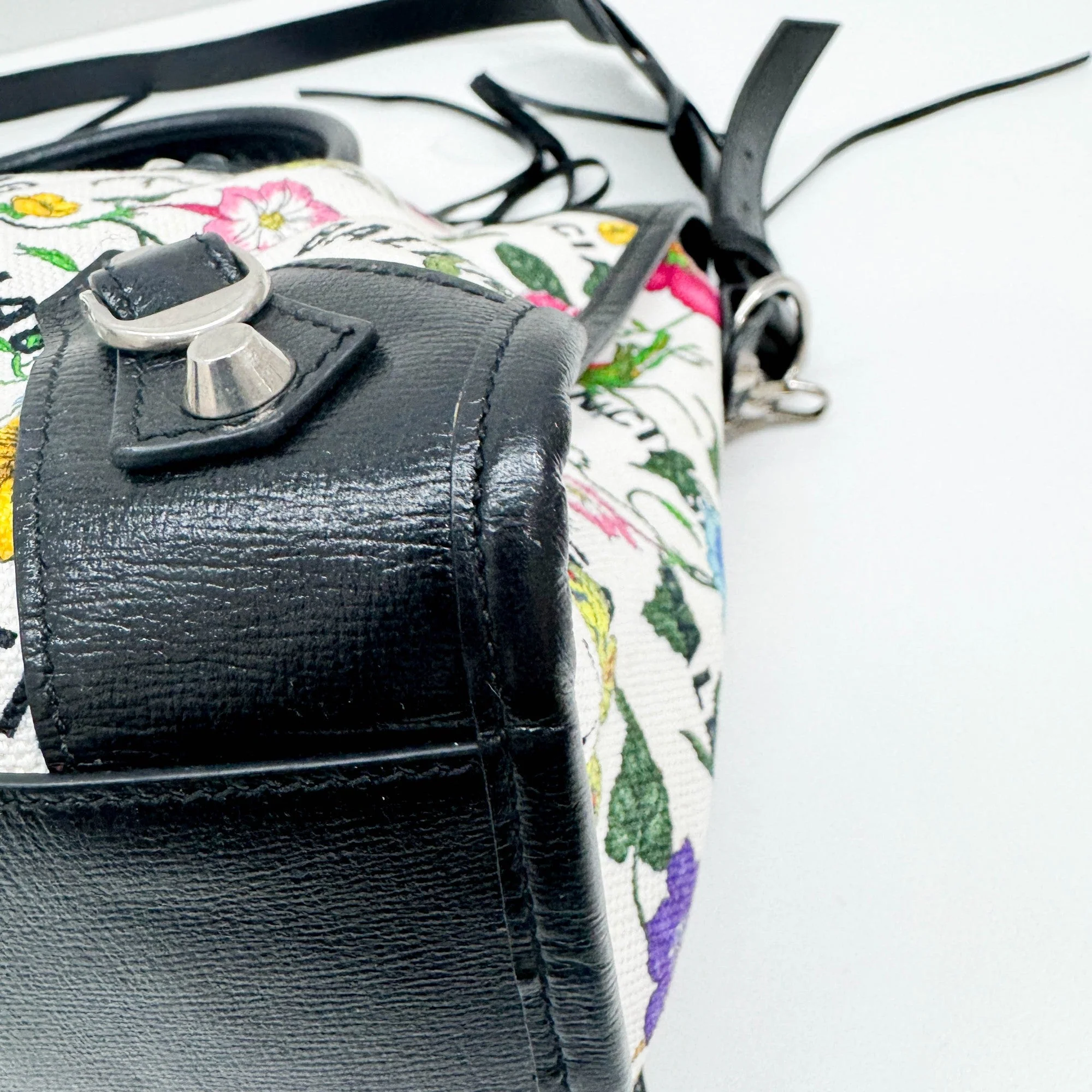 Gucci x Balenciaga The Hacker Project Flower Canvas Handle Bag - Image 9