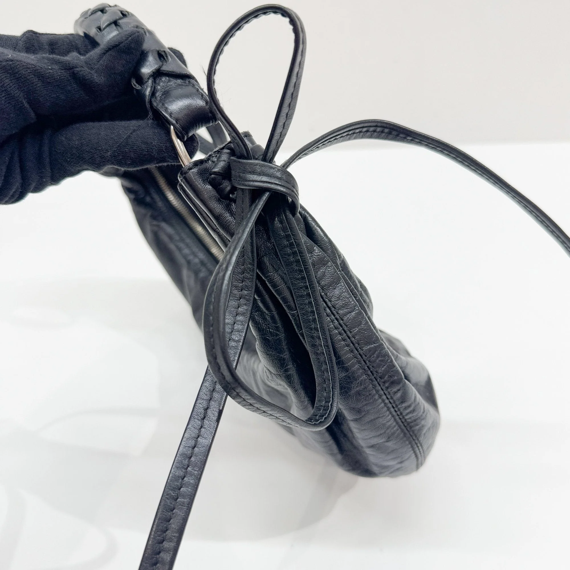 Half Moon Black Leather Shoulder Bag - Image 9