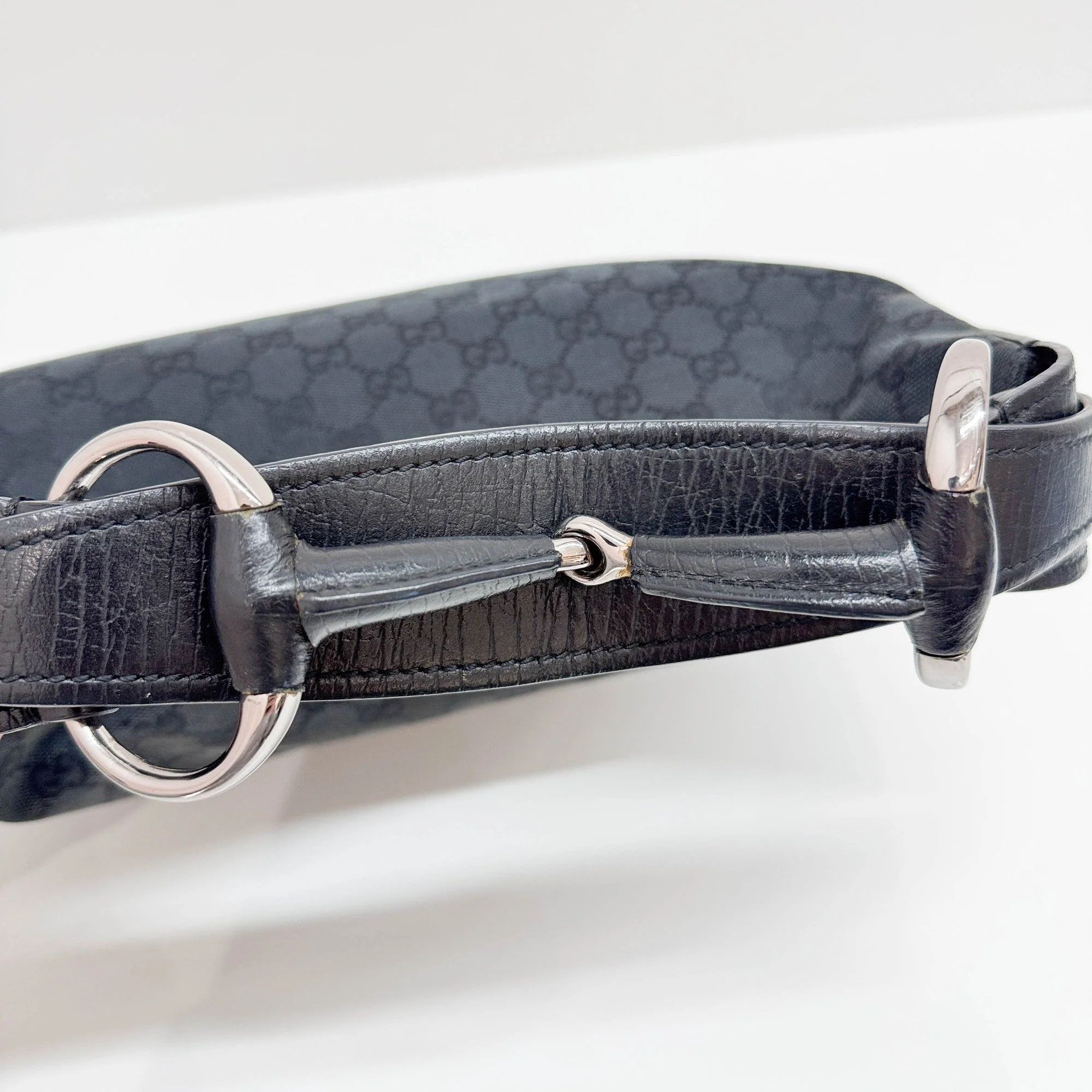 Horsebit Black GG Canvas Shoulder Bag - Image 12