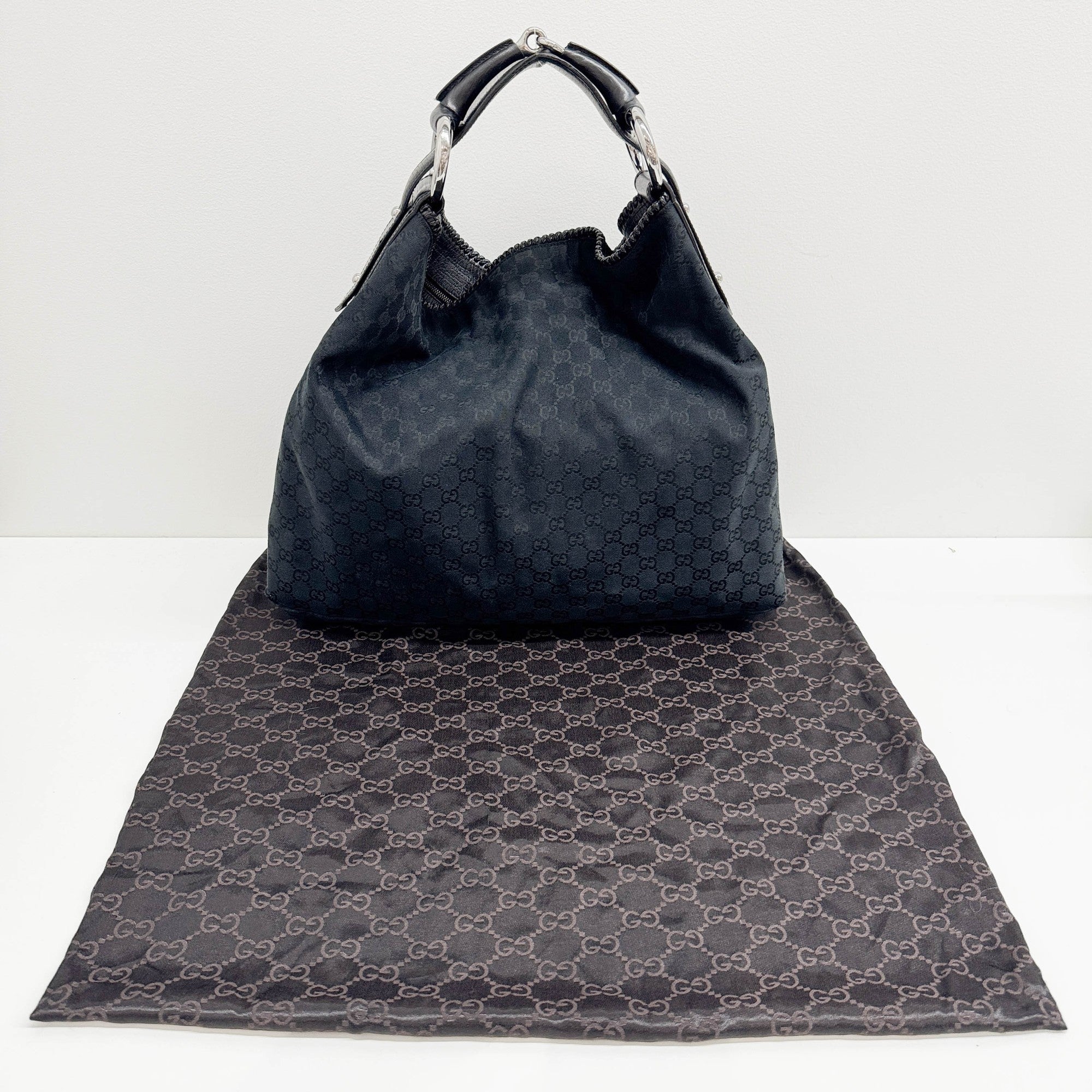 Horsebit Black GG Canvas Shoulder Bag - Image 4
