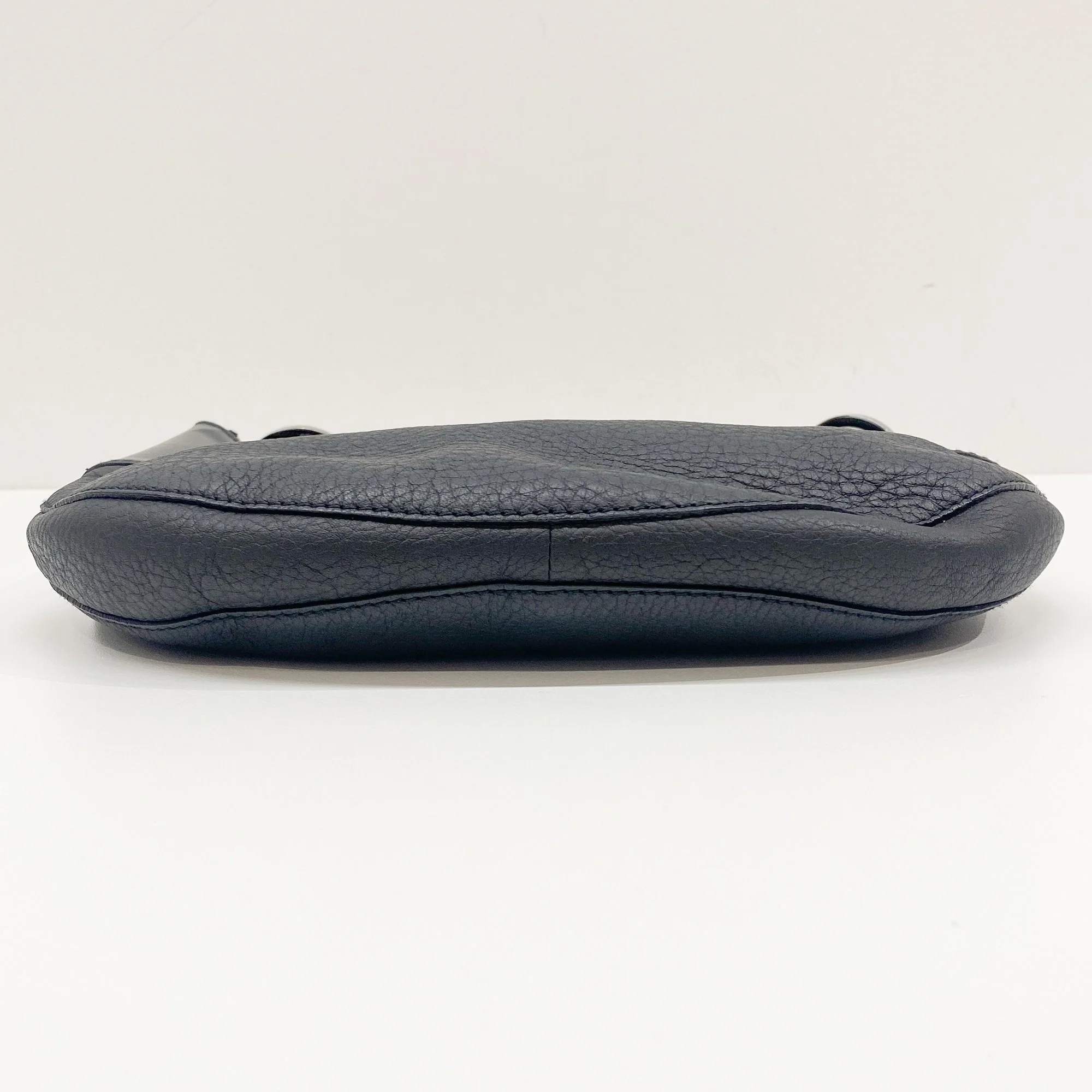 Horsebit Black Leather Shoulder Bag - Image 7