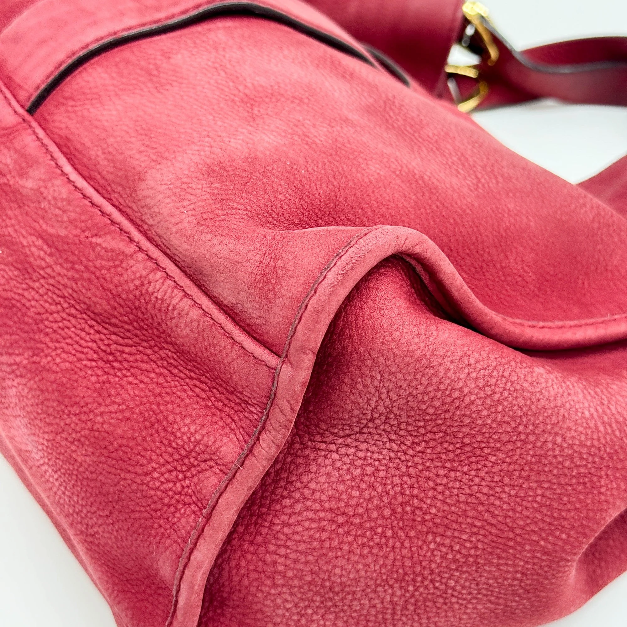 Horsebit Red Leather Shoulder Bag - Image 11