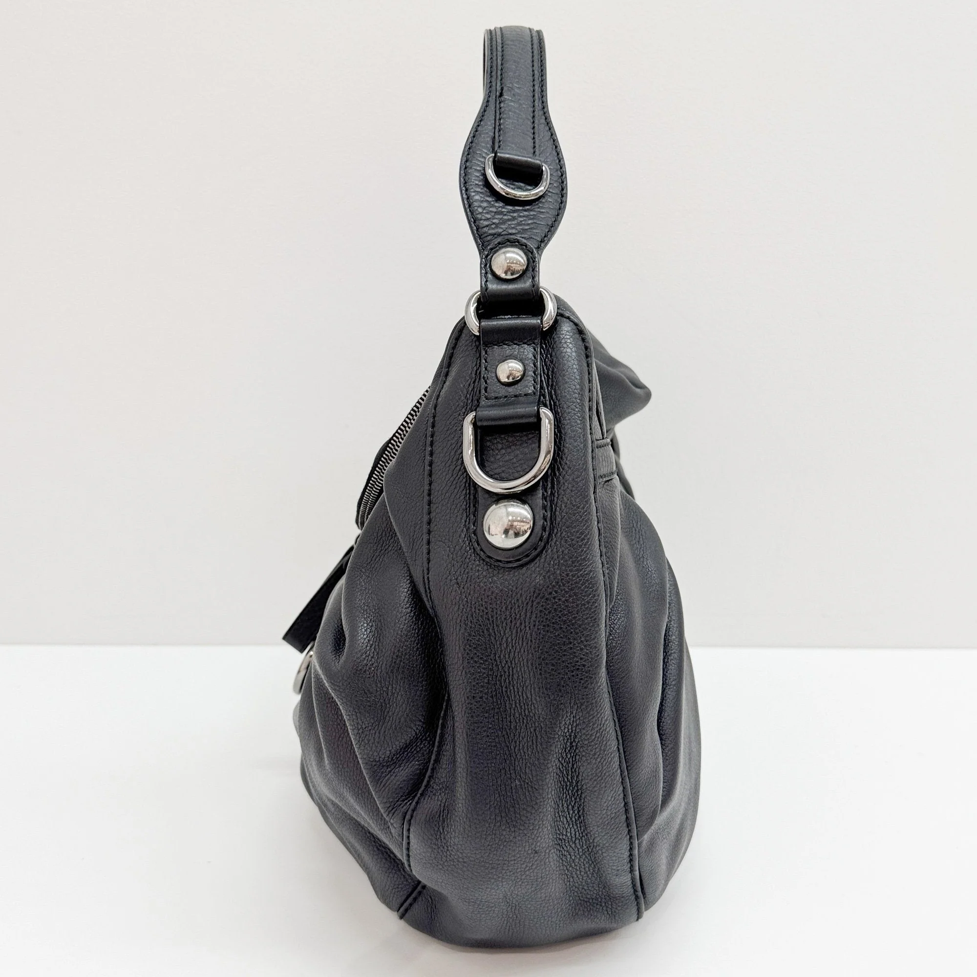 Icon Bit Black Leather Shoulder Bag - Image 5