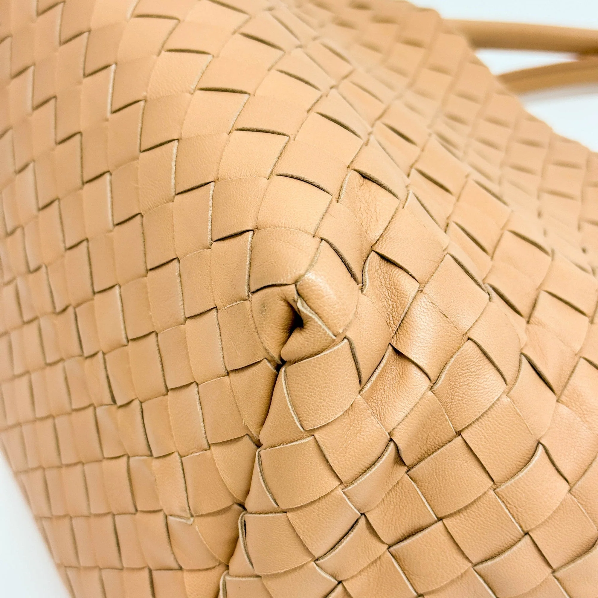 Intrecciato Beige Leather Tote Shoulder Bag - Image 10