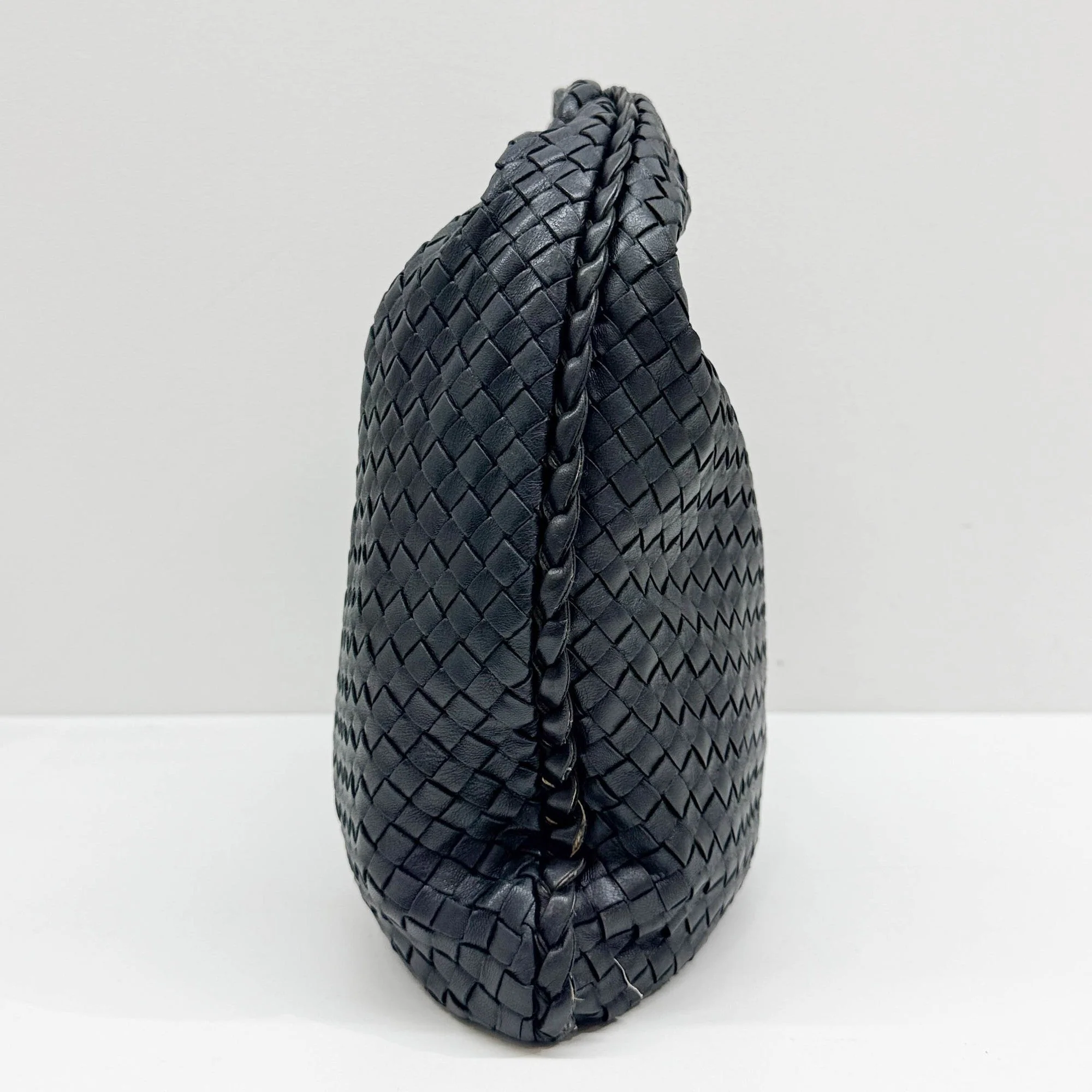Intrecciato Black Leather Hobo Bag - Image 5