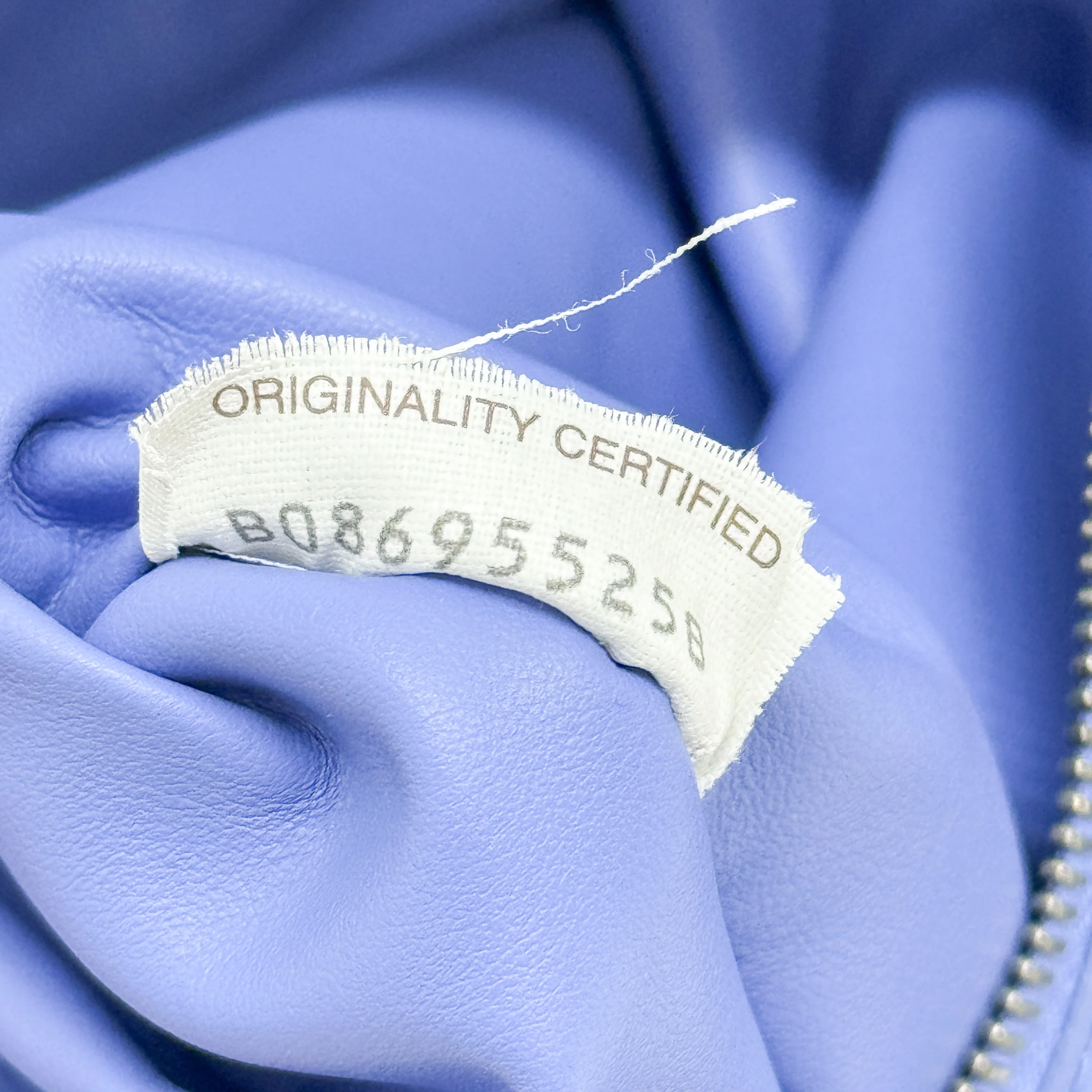 Intrecciato Blue Leather Hand Bag - Image 15