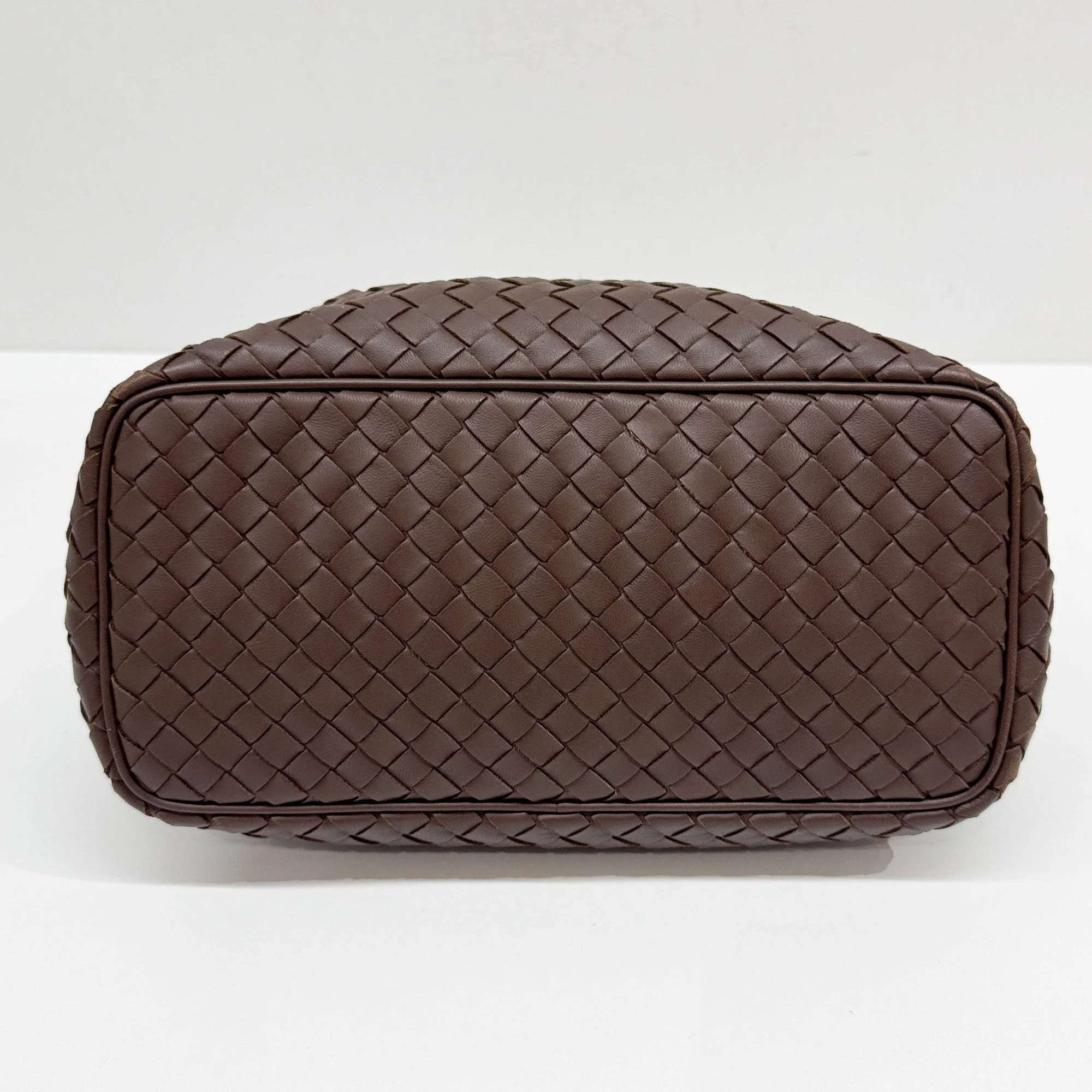 Intrecciato Brown Leather Shoulder Bag - Image 8