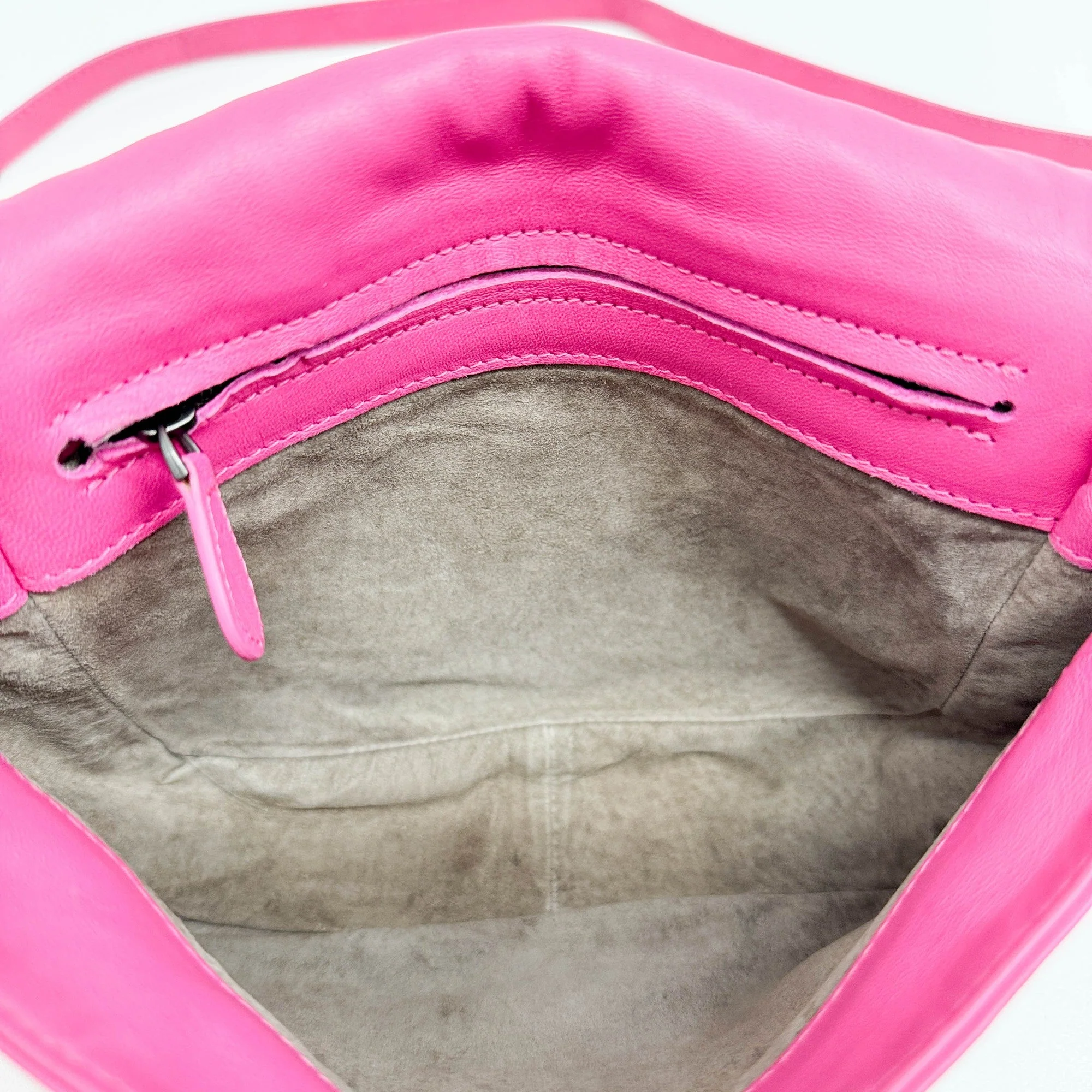 Intrecciato Pink Leather Crossbody Bag - Image 14