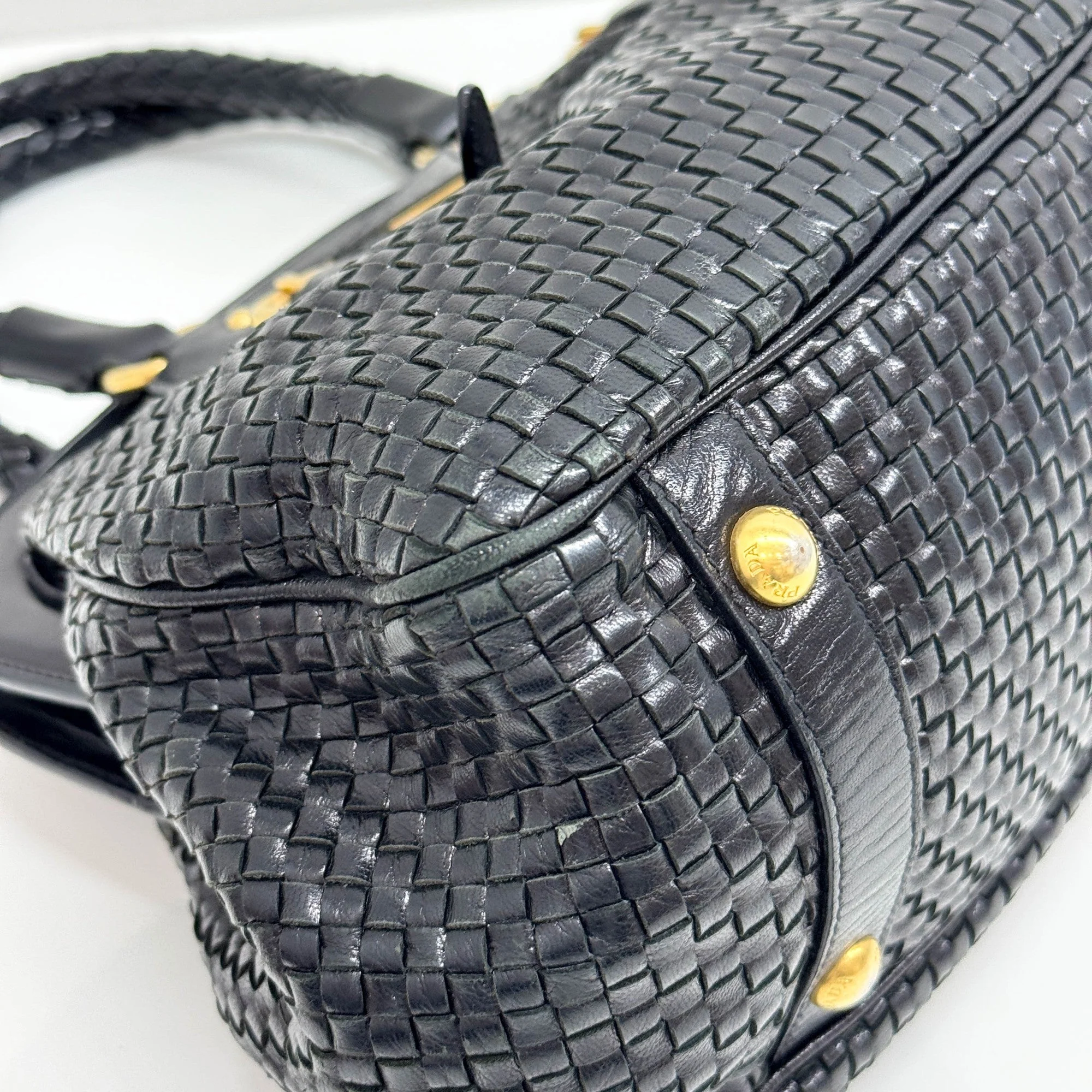 Intreccio Madras Frame Black Leather Shoulder Bag - Image 9