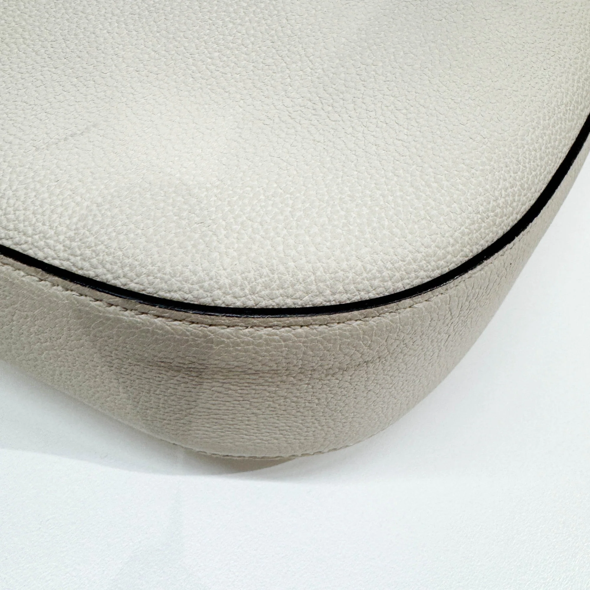 Jackie 1961 Eggshell White Leather Shoulder Bag - Image 14