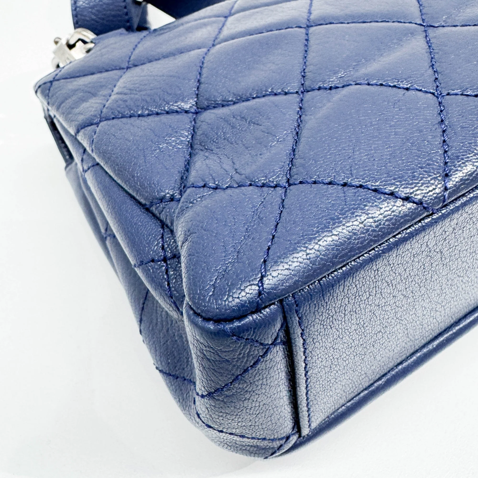 Large 2015 Double Carry with Detachable Chain Blue Quilted Goatskin Crossbody Bag - Image 12