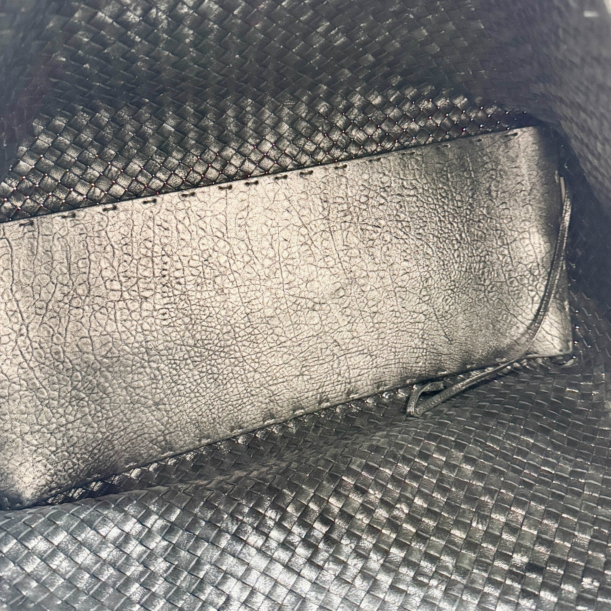 Large Cabat Intrecciato Metallic Grey Tote Bag - Image 12