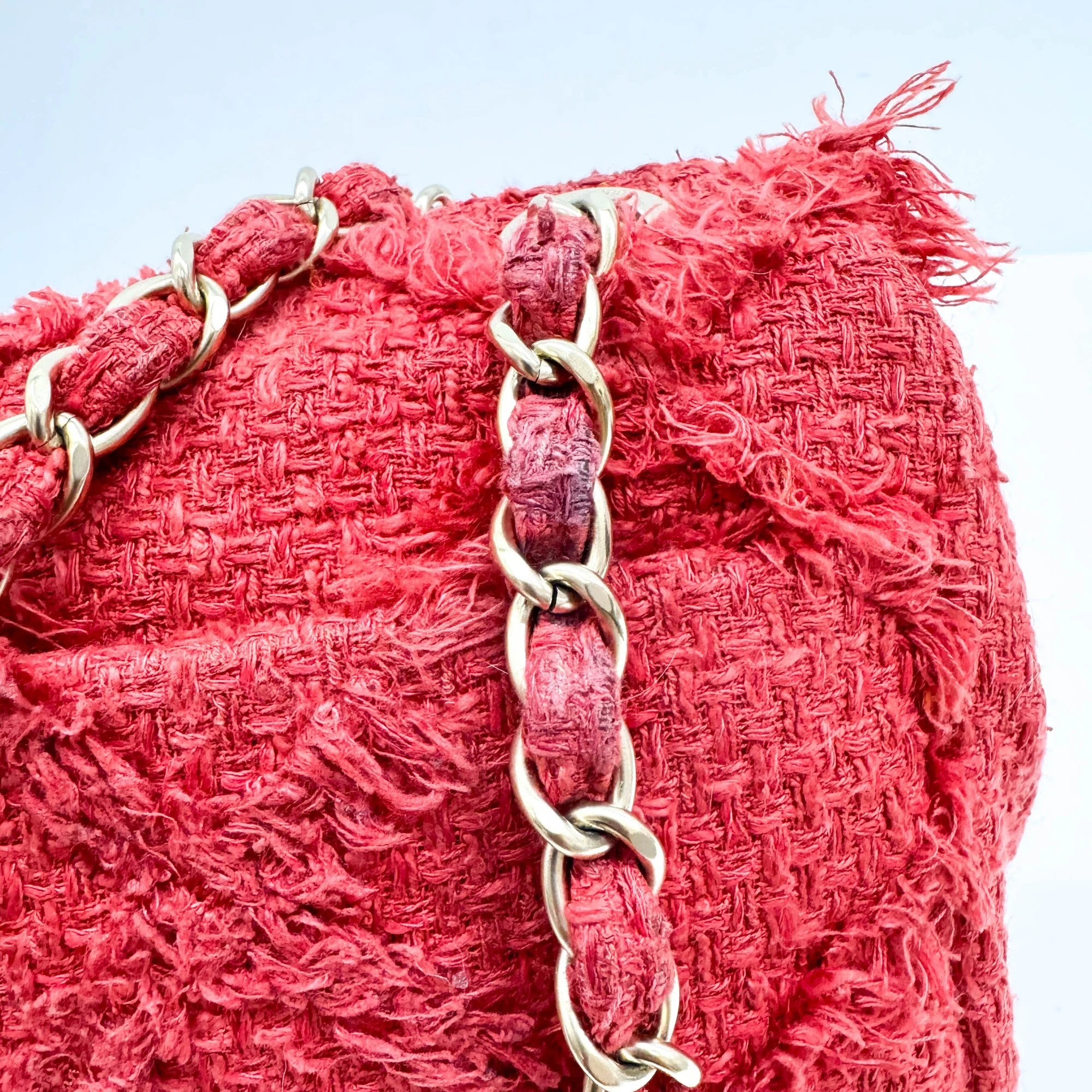 Large Nature Flap 2009 Red Tweed Shoulder Bag - Image 14