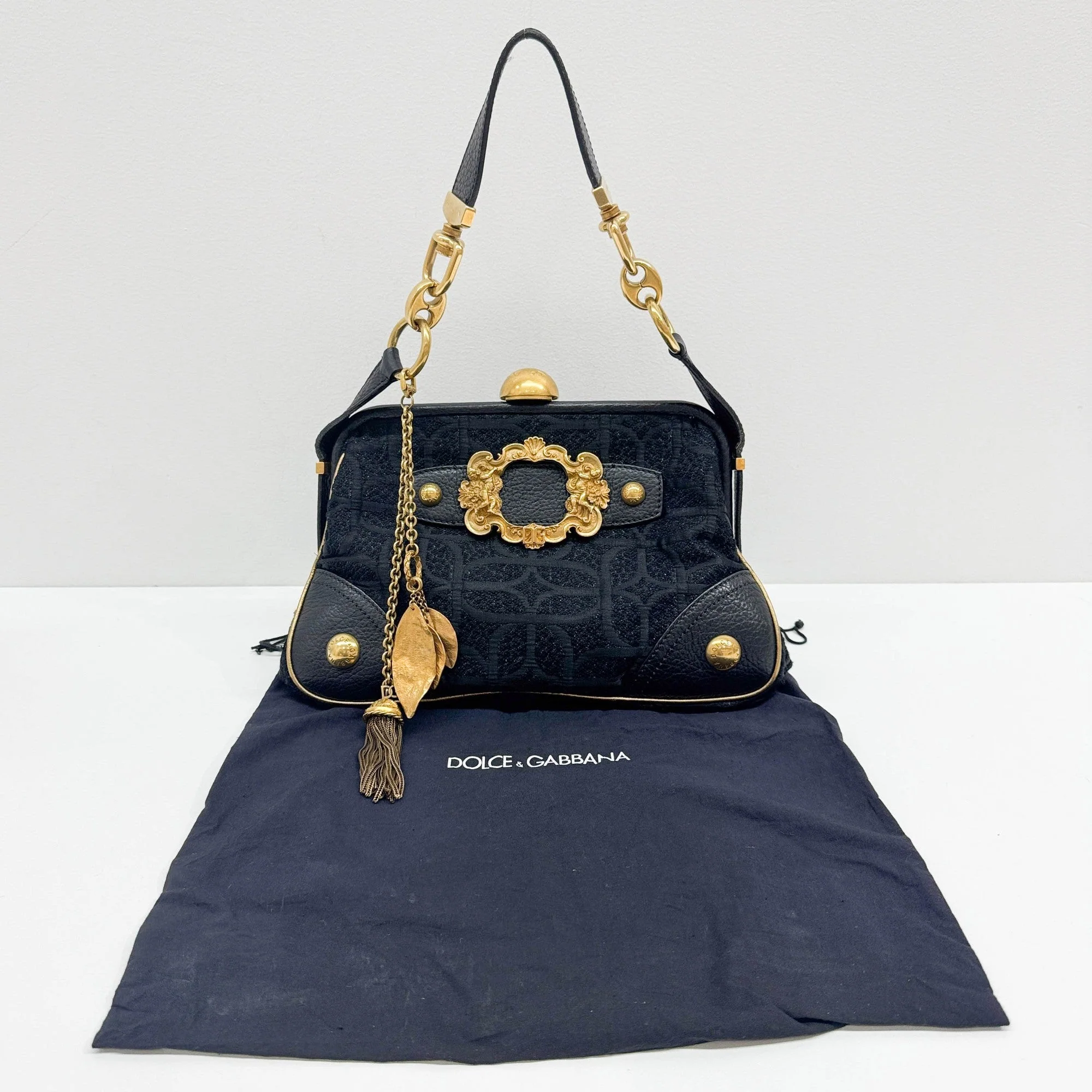 Leather Frame Clasp Black Cotton Shoulder Bag - Image 4