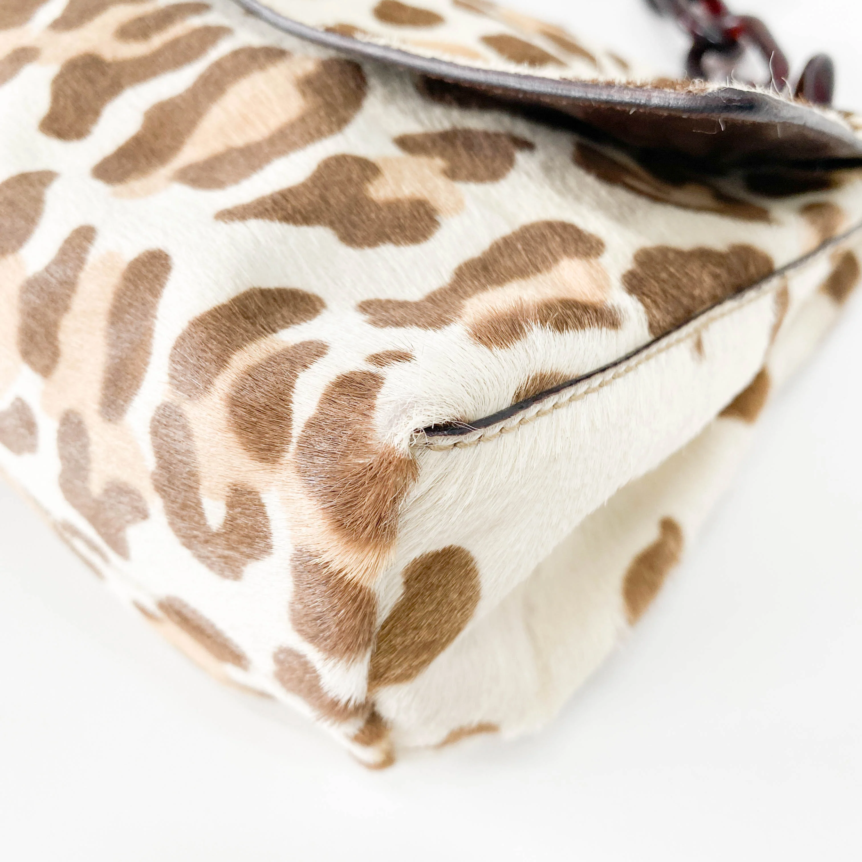 Leopard Print Pony Hair Chain Shoulder Bag - Image 9