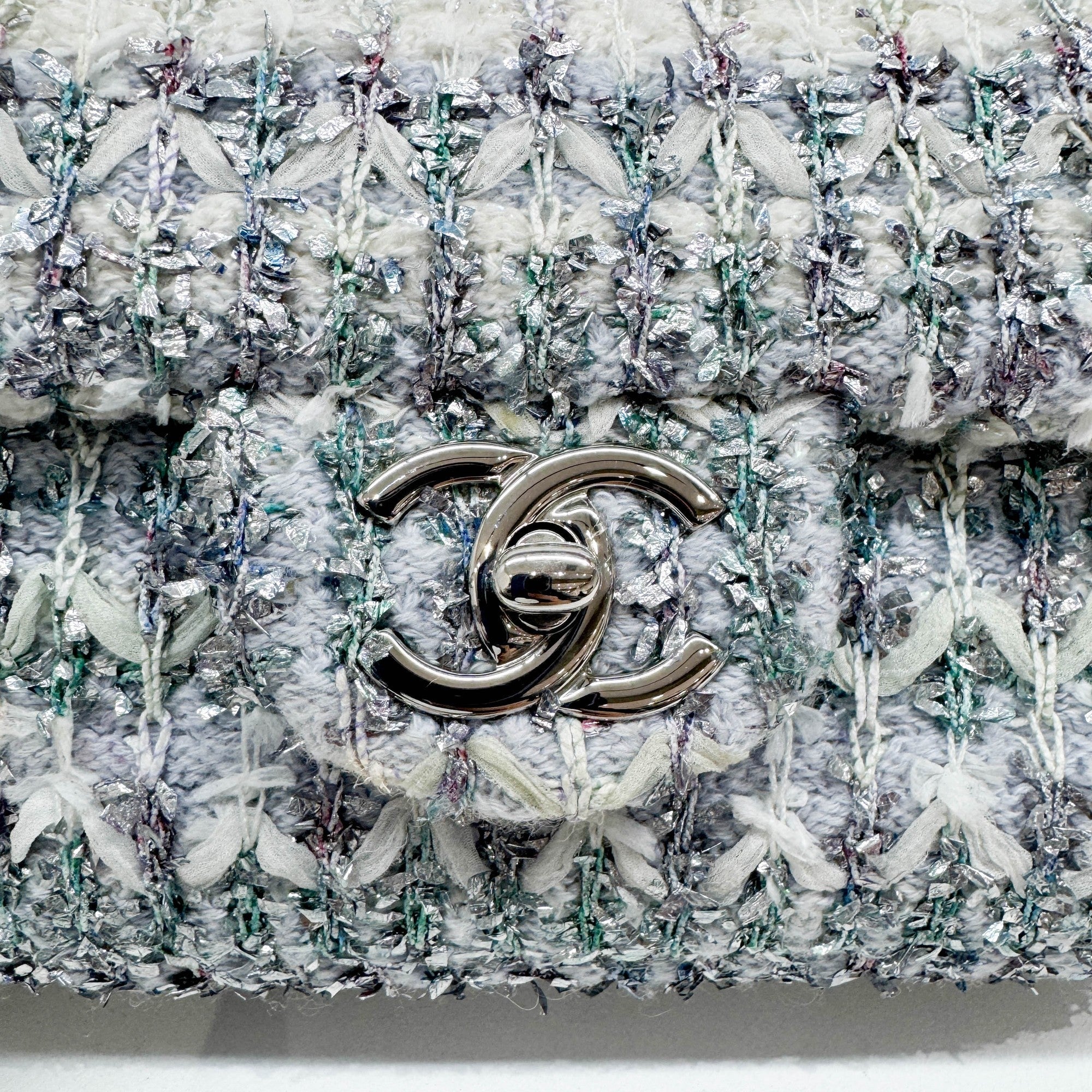 Classic Flap 2018 Sequin Details Lilac & Silver Tweed Shoulder Bag - Image 14