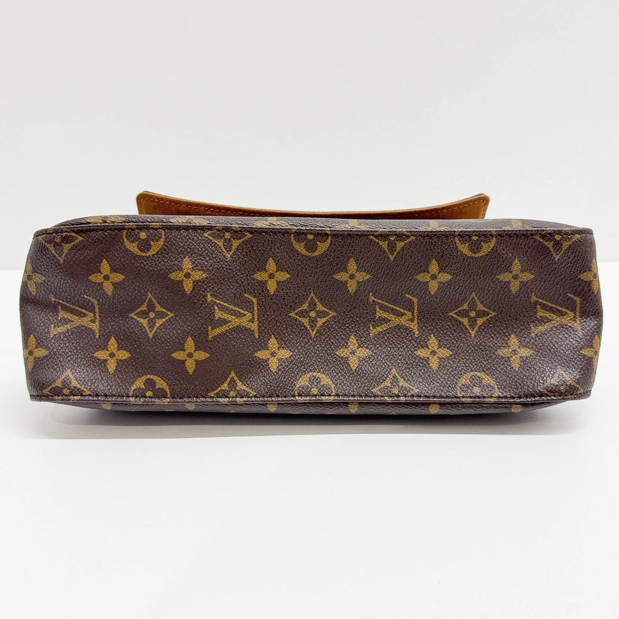 Looping Brown Monogram Canvas Shoulder Bag - Image 7