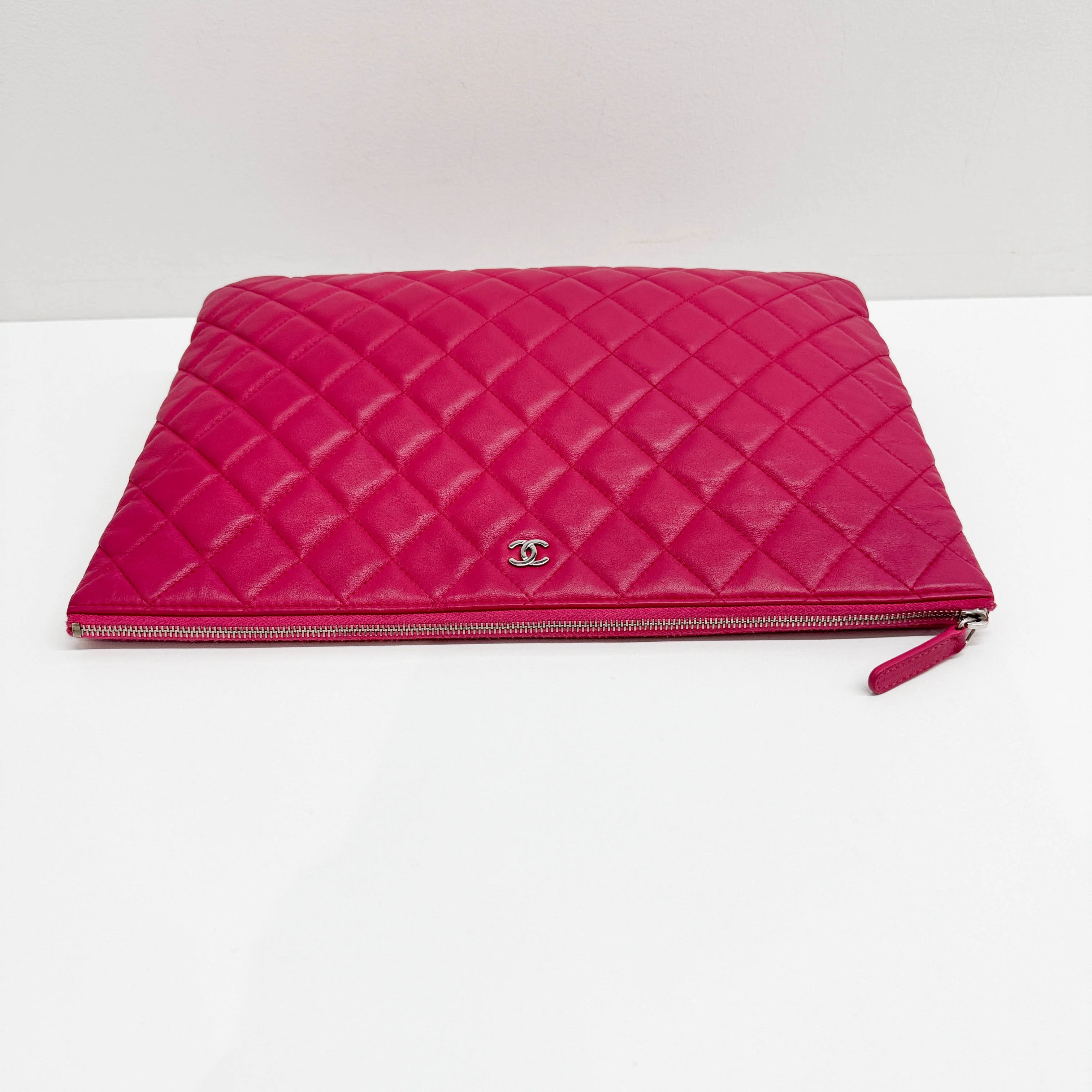2014 Matelasse Pink Leather Clutch Bag - Image 5