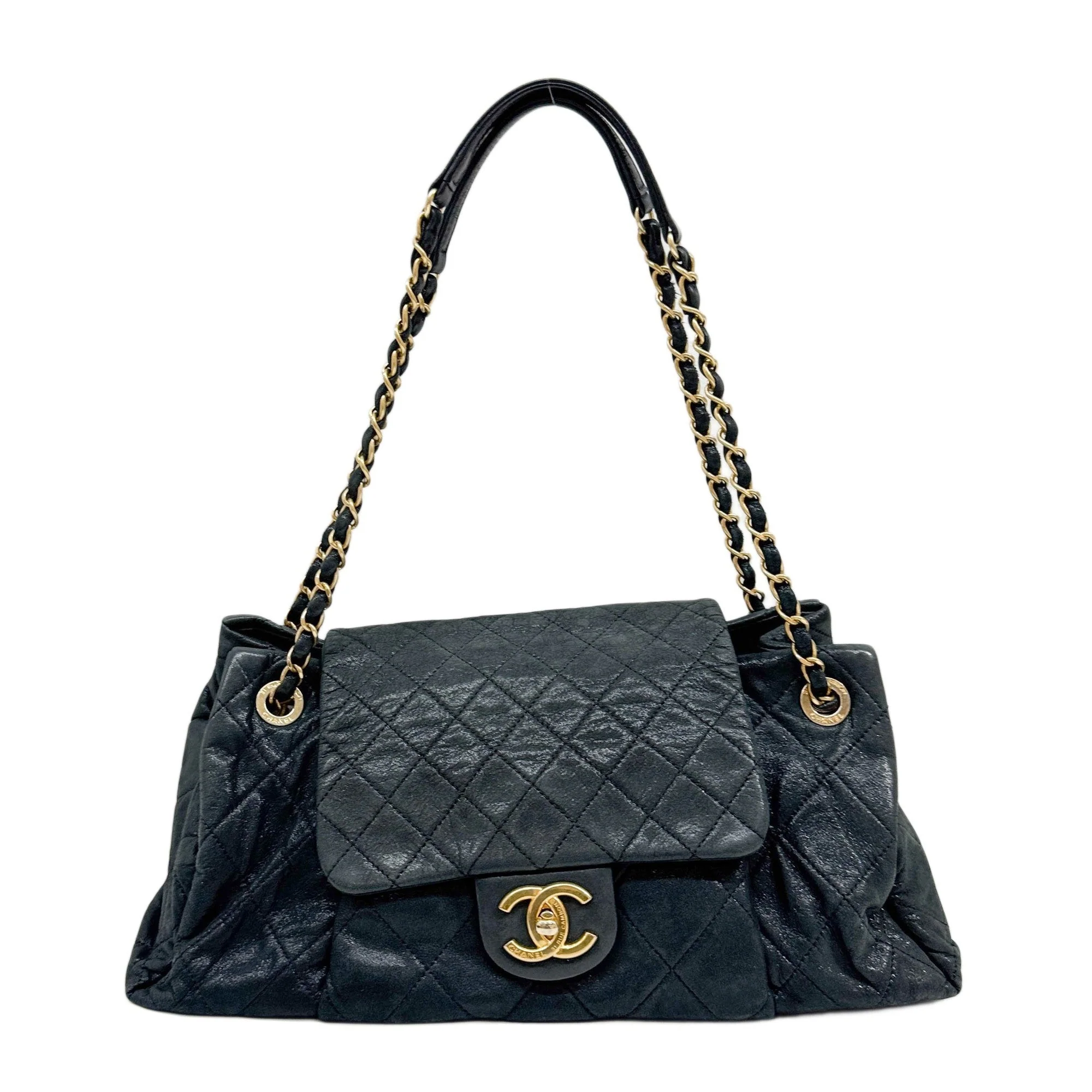 Matelasse Shiny Charcoal Chain Shoulder Bag