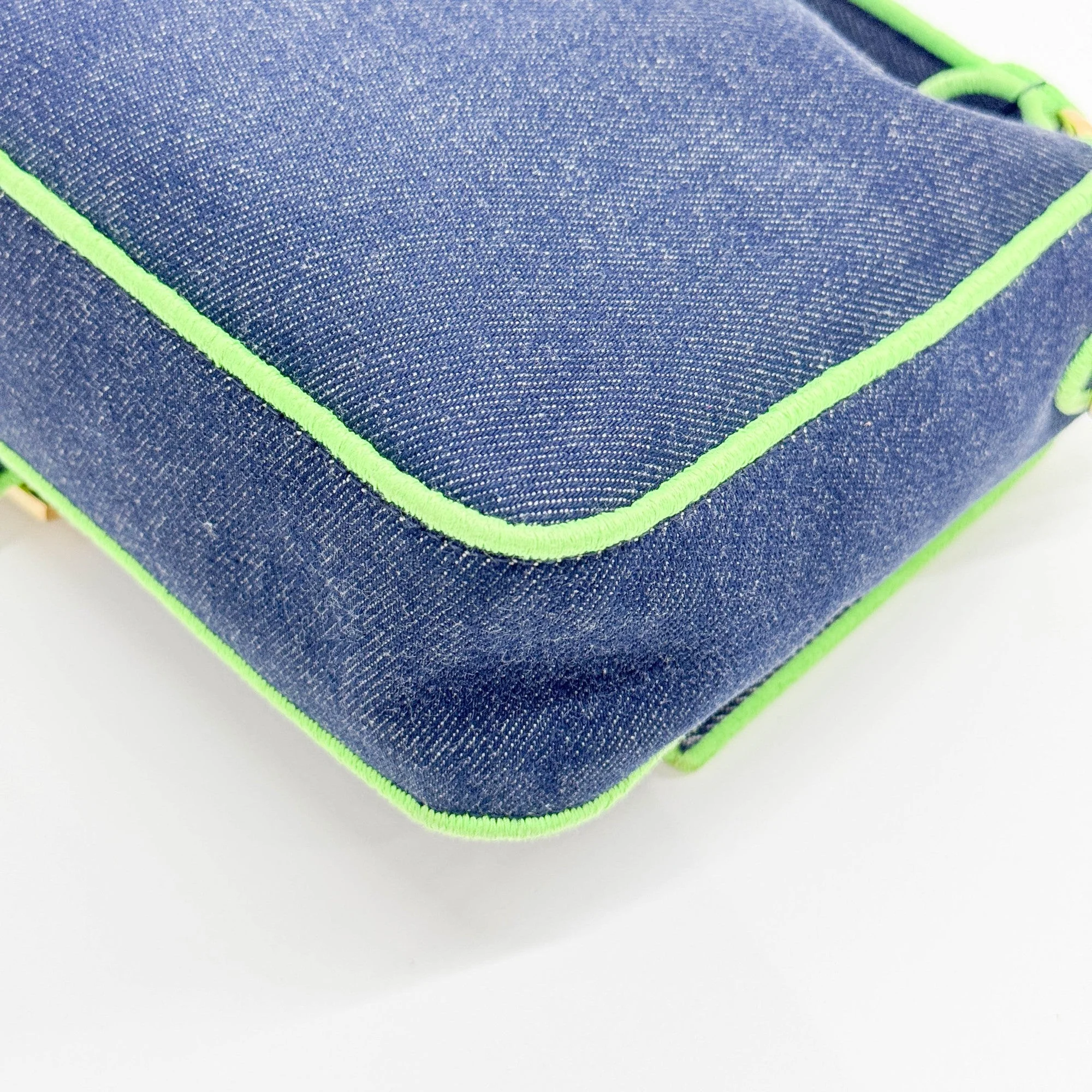 Maxi Baguette Green Trim Navy Denim Two-Way Bag - Image 12